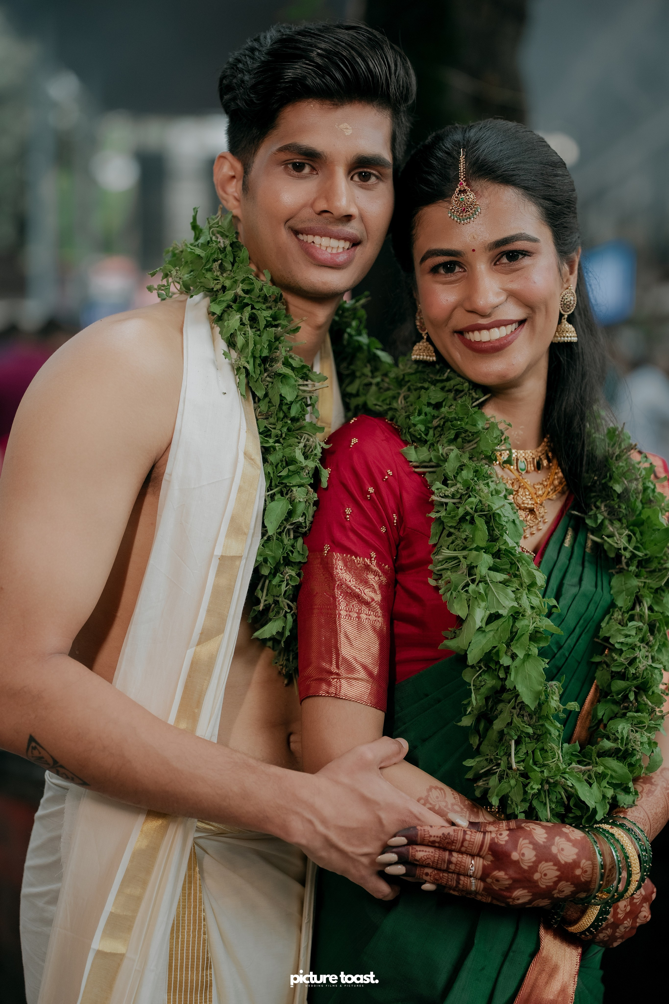 Guruvayur Wedding Ft. Athira & Abilash. Fine art Wedding Photographers in India & Canada