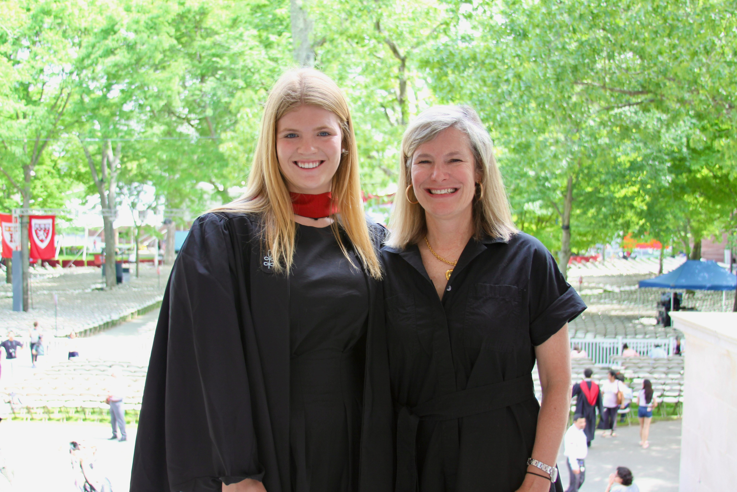 Masters graduation with Talia (group shoot). Kelly Sang, graduation and portrait photographer in Boston