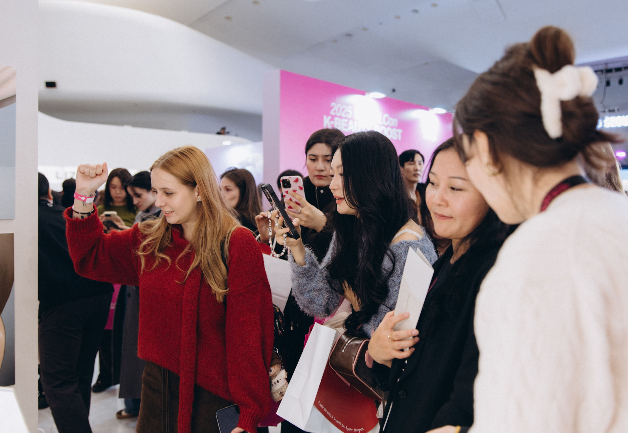 Seoul beauty expo 2025 (Black Rice). Portrait photographer in South Korea Olga Lian