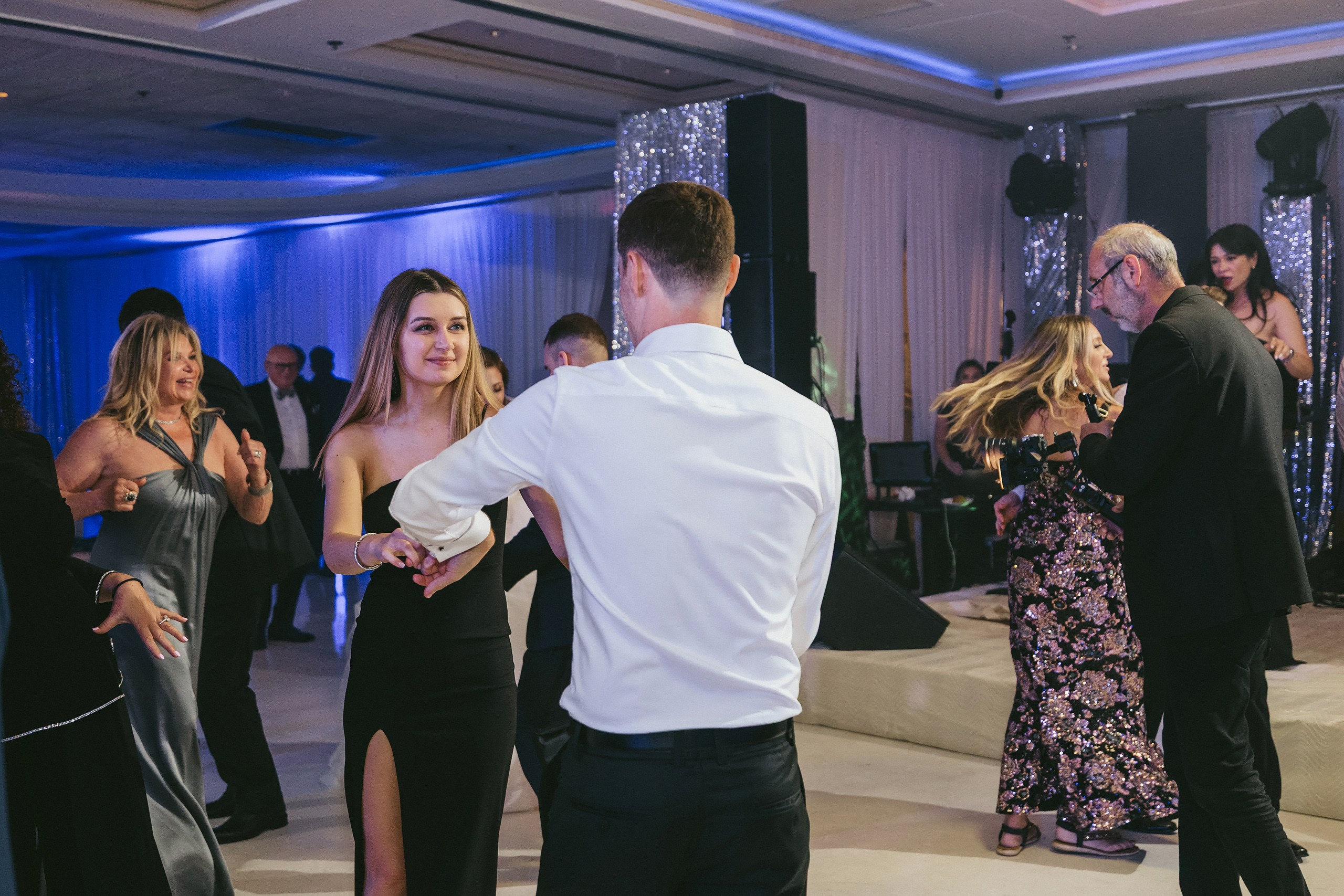 06.08.2025 Wedding. Wedding family event photographer in Chicago Nick Yushevich