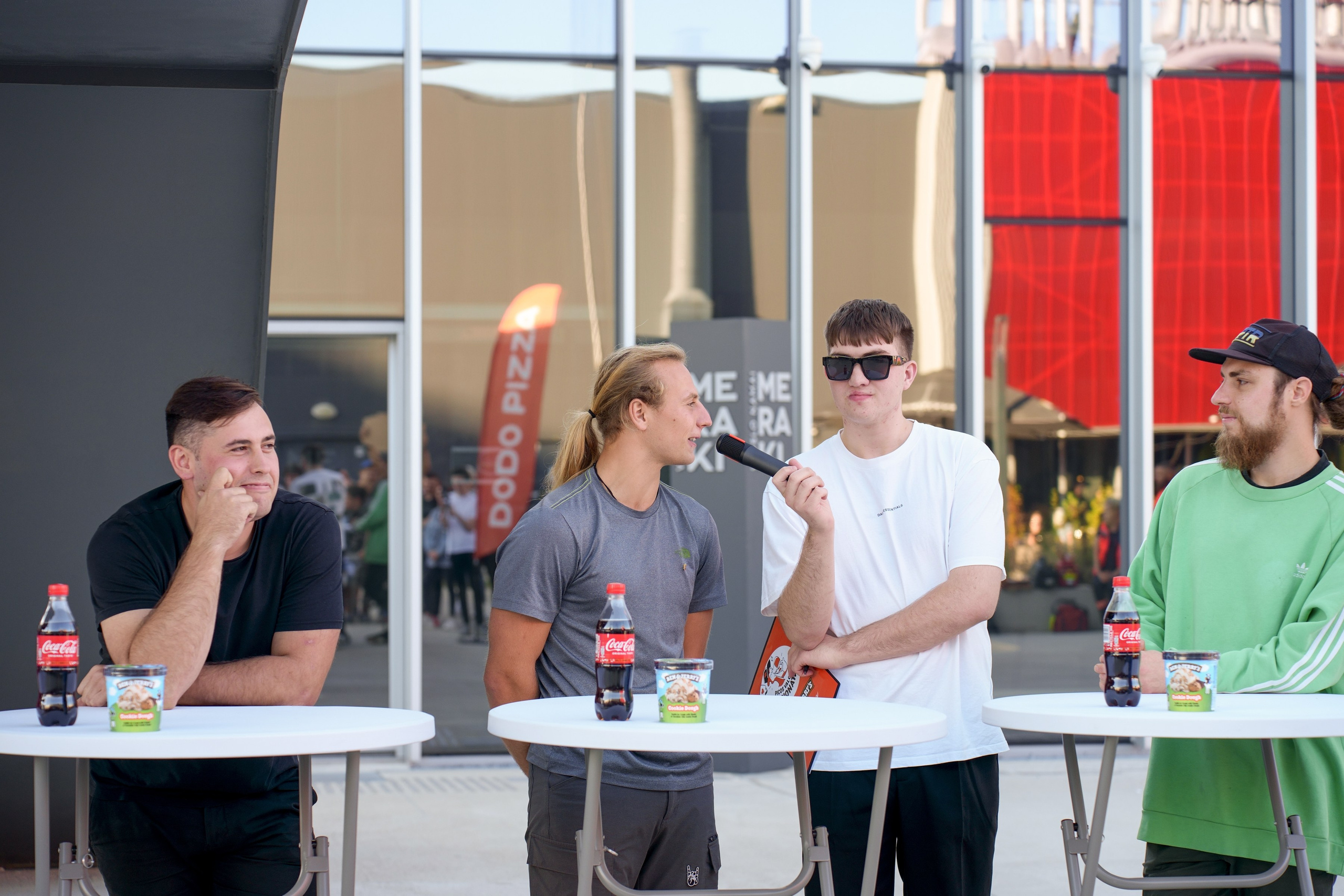 Dodo Pizza Picų Valgymo Čempionatas!. Elina Sapiega fotografė Vilniuje