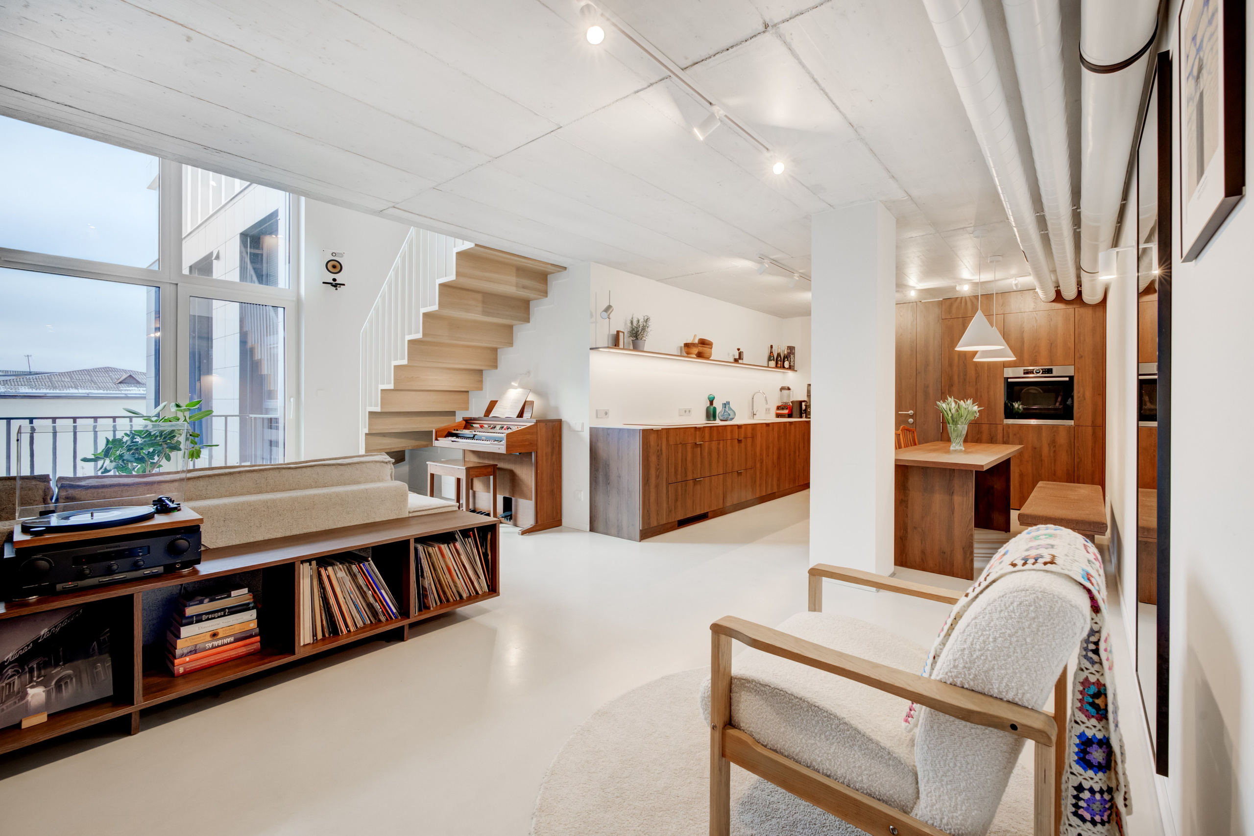 Kauno g. 32B. Elina Sapiega fotografė Vilniuje