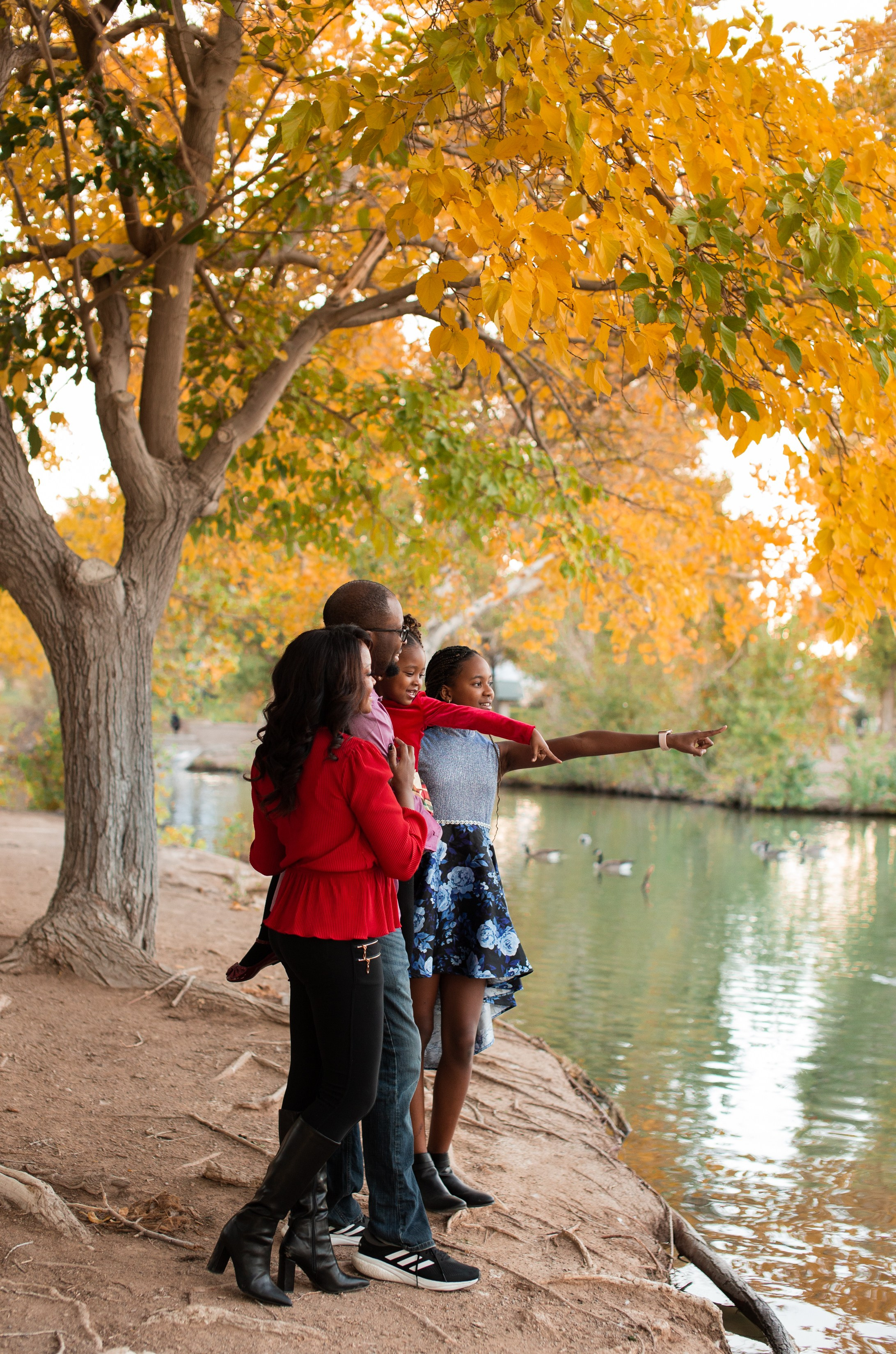 Iboro and his family. Wedding & elopement photographer Viktoriya Kravtsov. Las Vegas