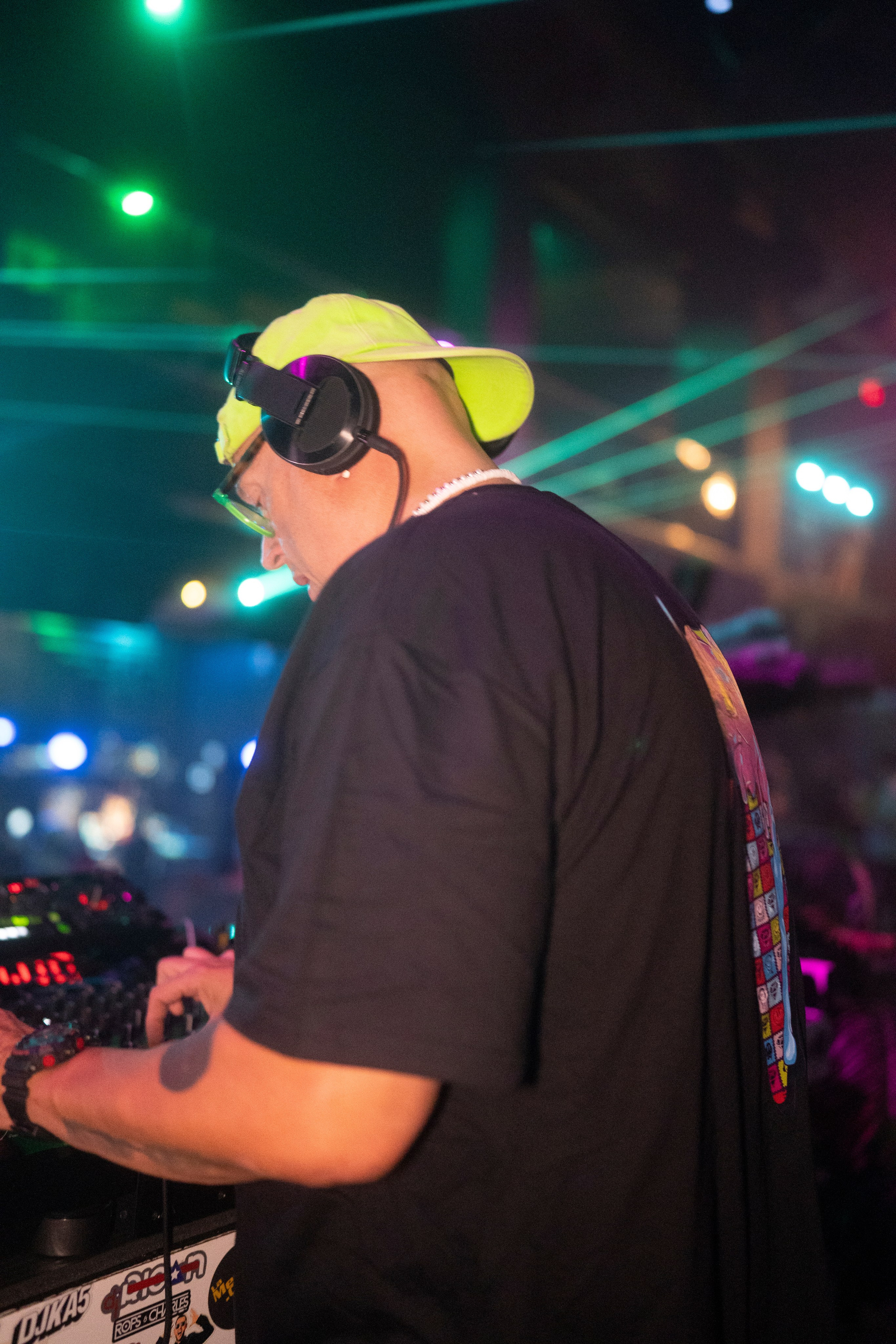 Aliens On Mushrooms & INVY Present: Shiba San. Ke’Ondris