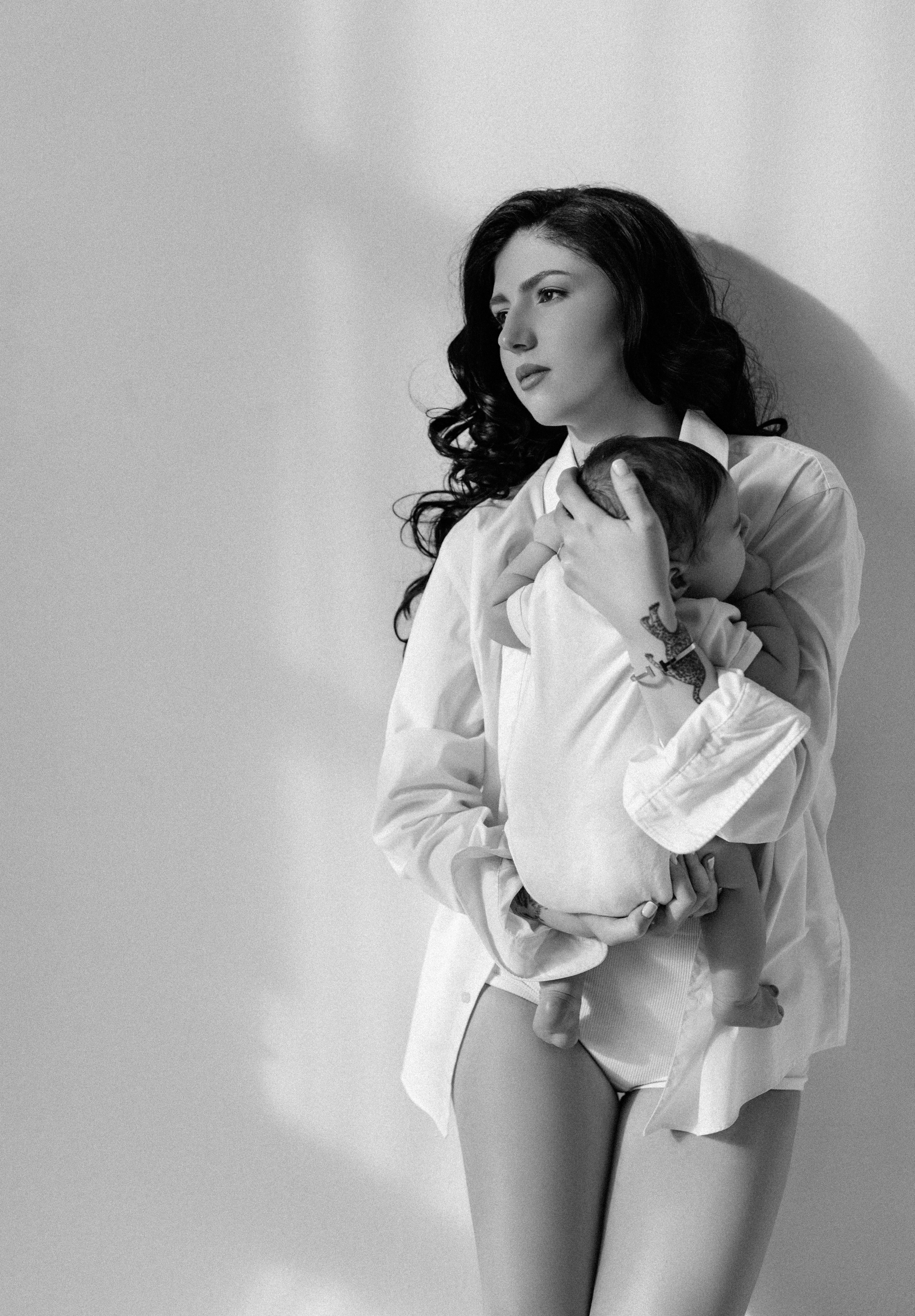 Mia & Theo. Krása tehotenstva v objektíve — Maria Milosovic, tehotenská fotografka