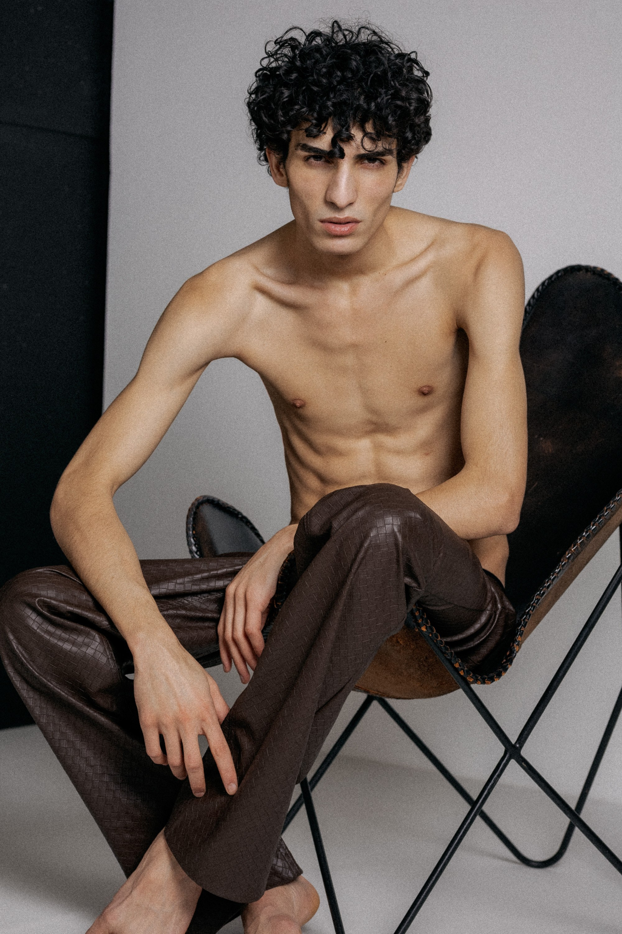 Editorial portfoliokuvaus ● Hristo. Valokuvaaja Lahti, Helsinki Elena Salonen