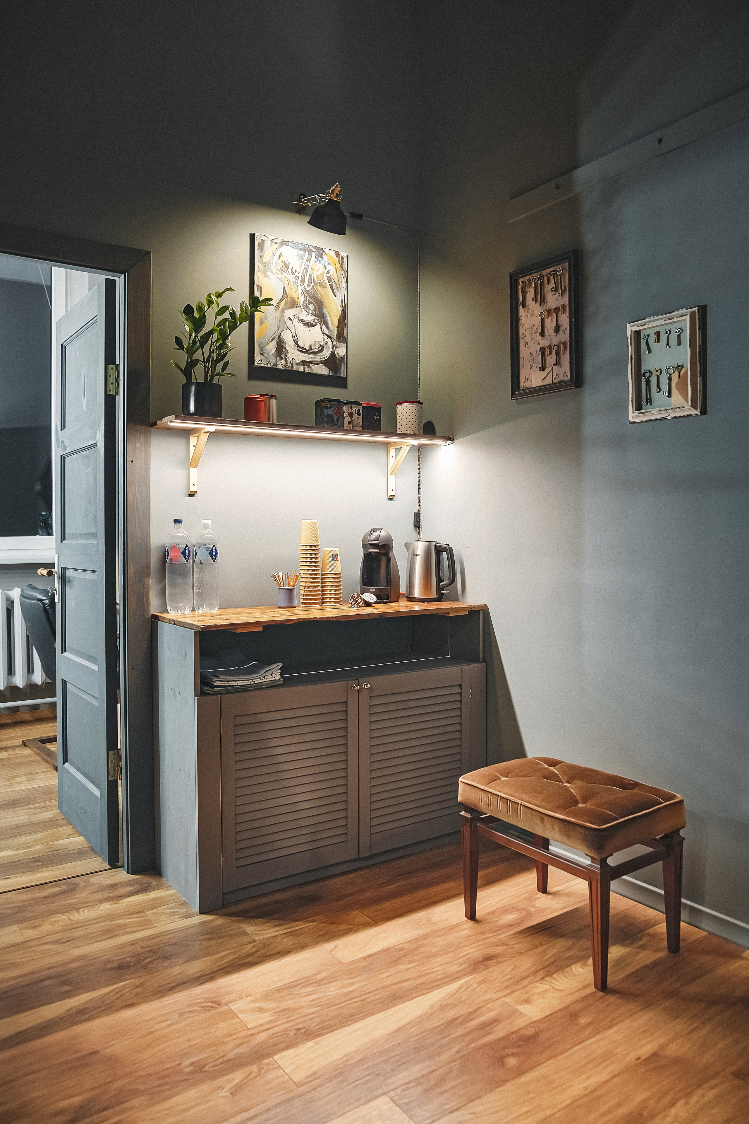 Studija. Fotogrāfs Rīgā. Gīmenes, individuālās un dažādu produktu fotosesijas