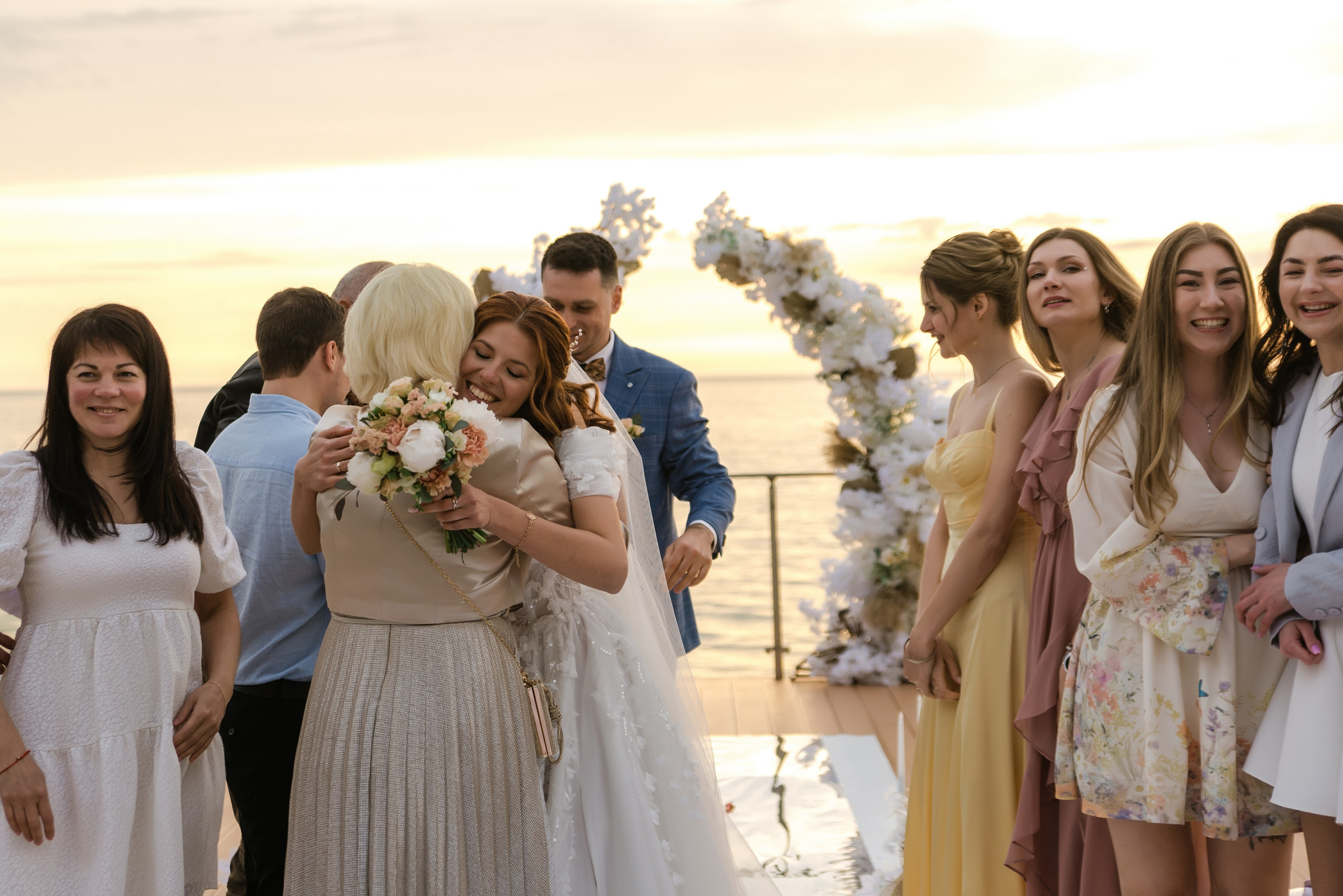 Свадьба на море в Батуми. Свадебные фотографы в Грузии, Армении. Макс Коваленко и Лара Татосян. Свадебный видеограф