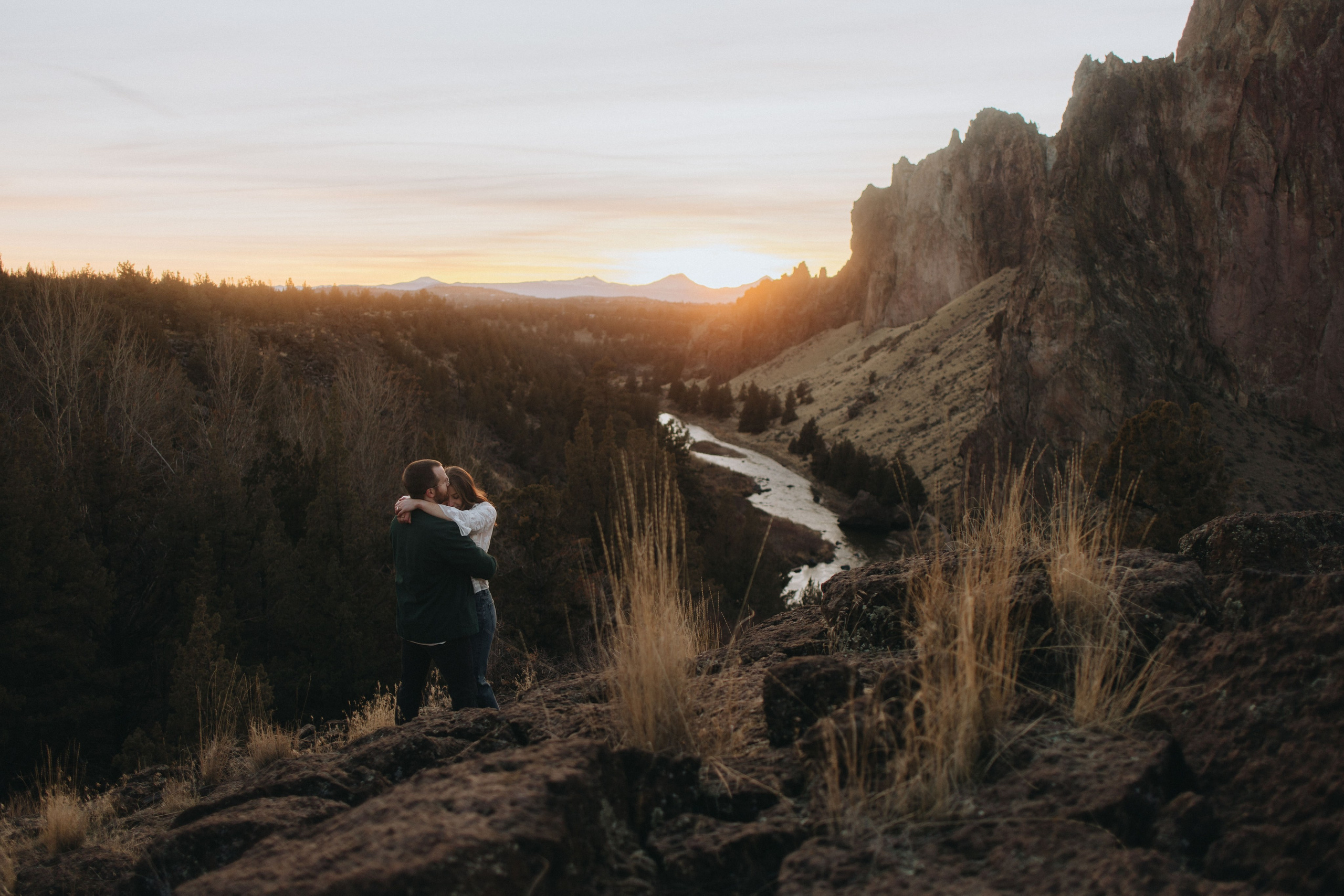 Shelby & Riley Engagement Session | Smith Rock State Park, Oregon. Portland & Seattle Wedding, Elopement & Engagement Photographer | Georgy Shishkin
