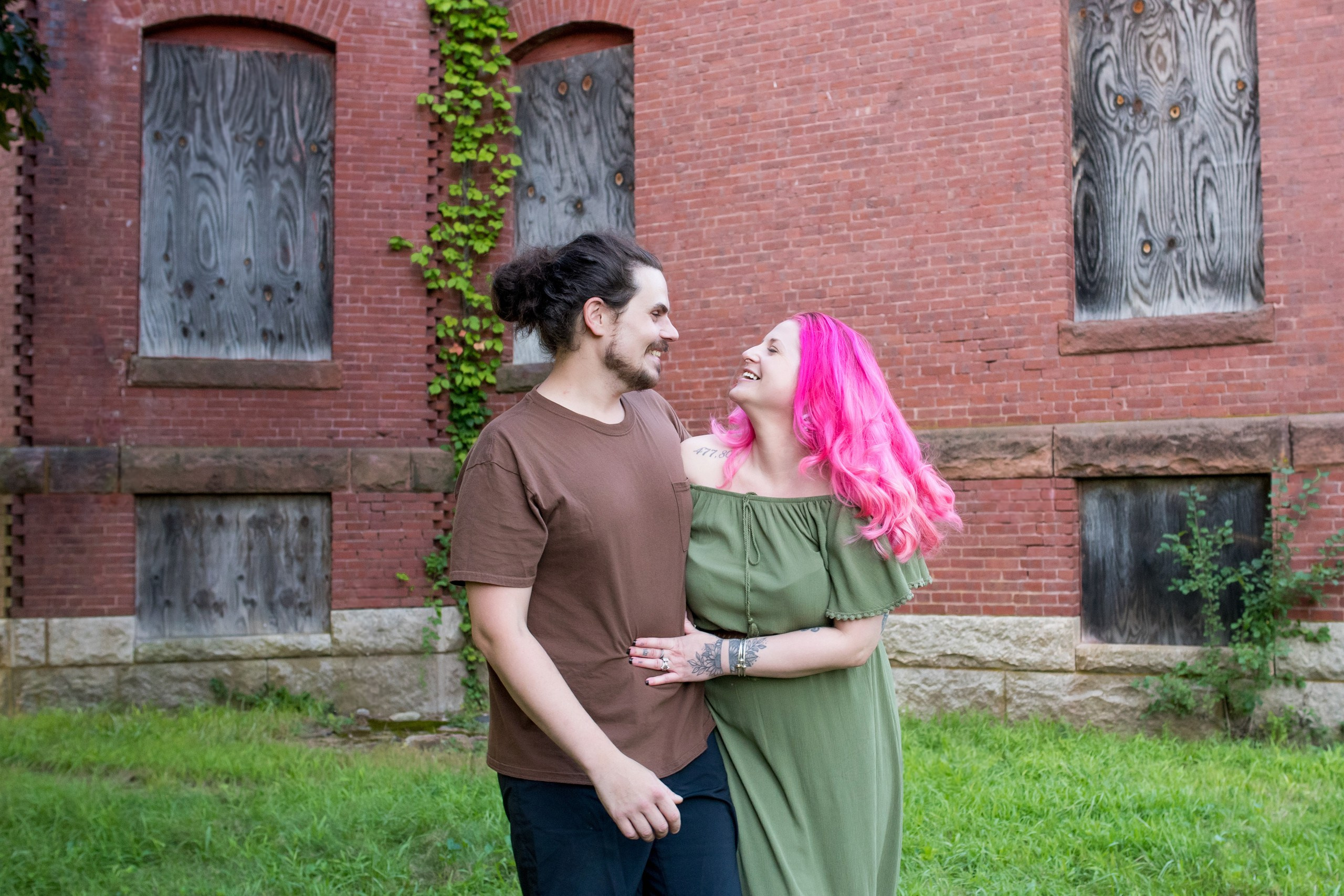 A blue Jeep, a Sunset, and a Love Story: Amanda & Sam’s Engagement Session in Medfield, MA. Wedding photographer in Orlando, Boston & New York Anderson Marques