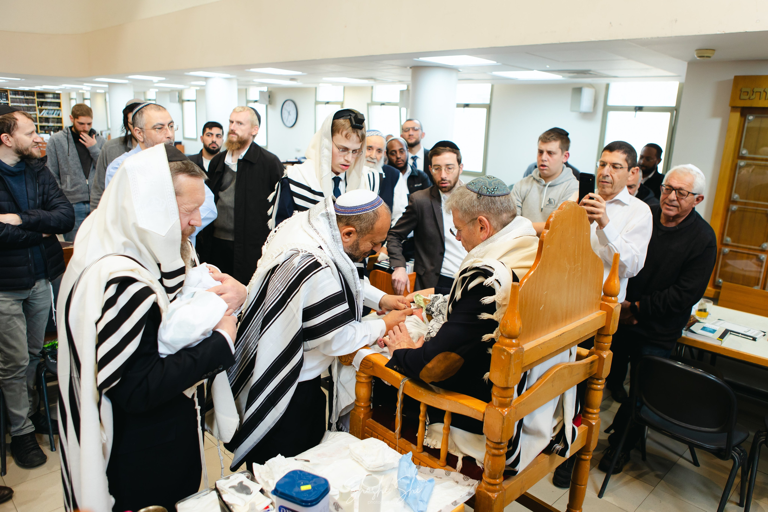 BRIT TWINS. Https://shi-photo.com/