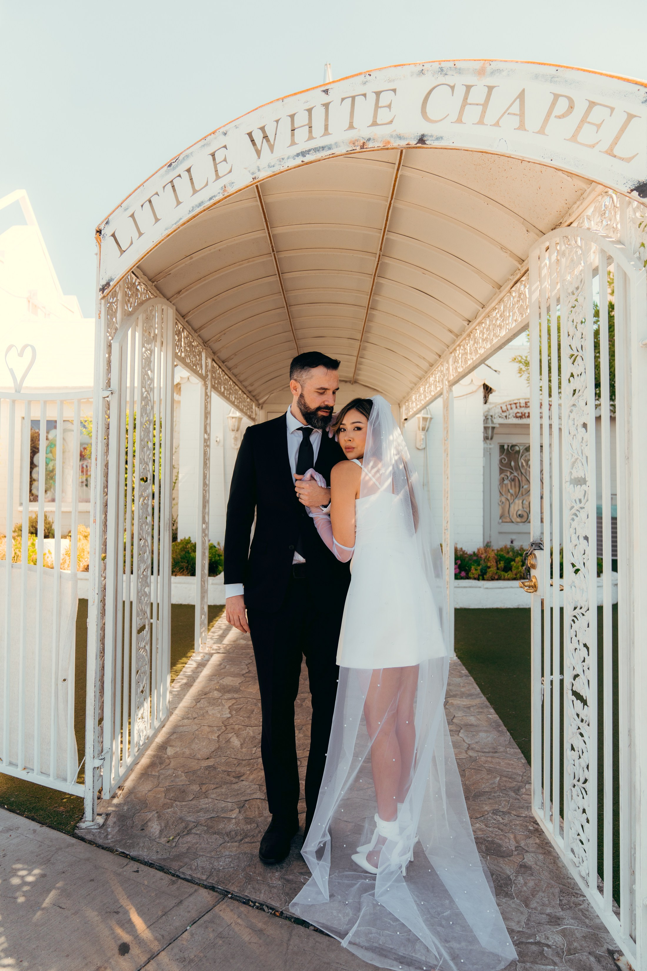 Ryan&Vanessa. 10.6.24. Wedding & elopement photographer Viktoriya Kravtsov. Las Vegas