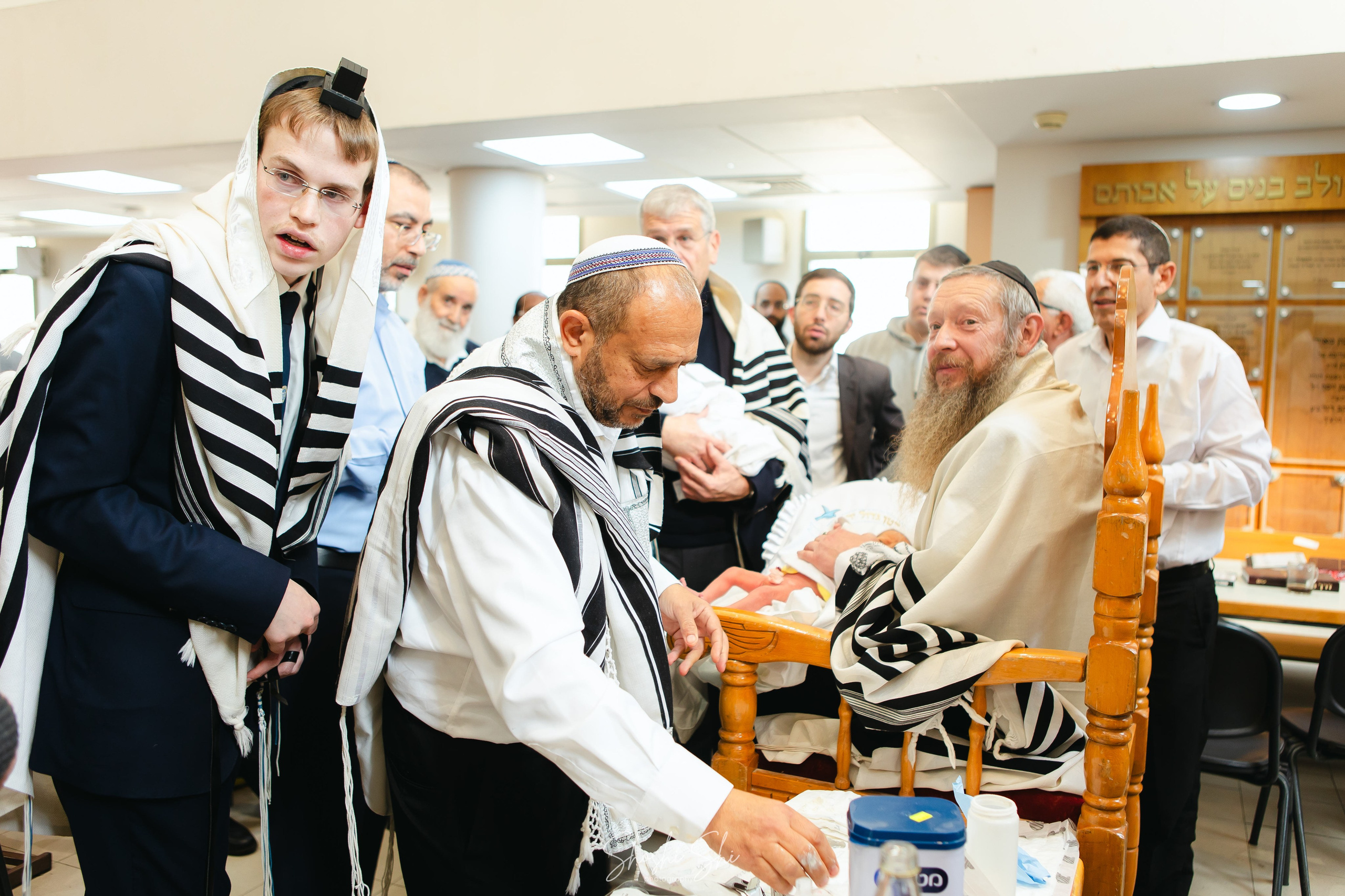 BRIT TWINS. Https://shi-photo.com/