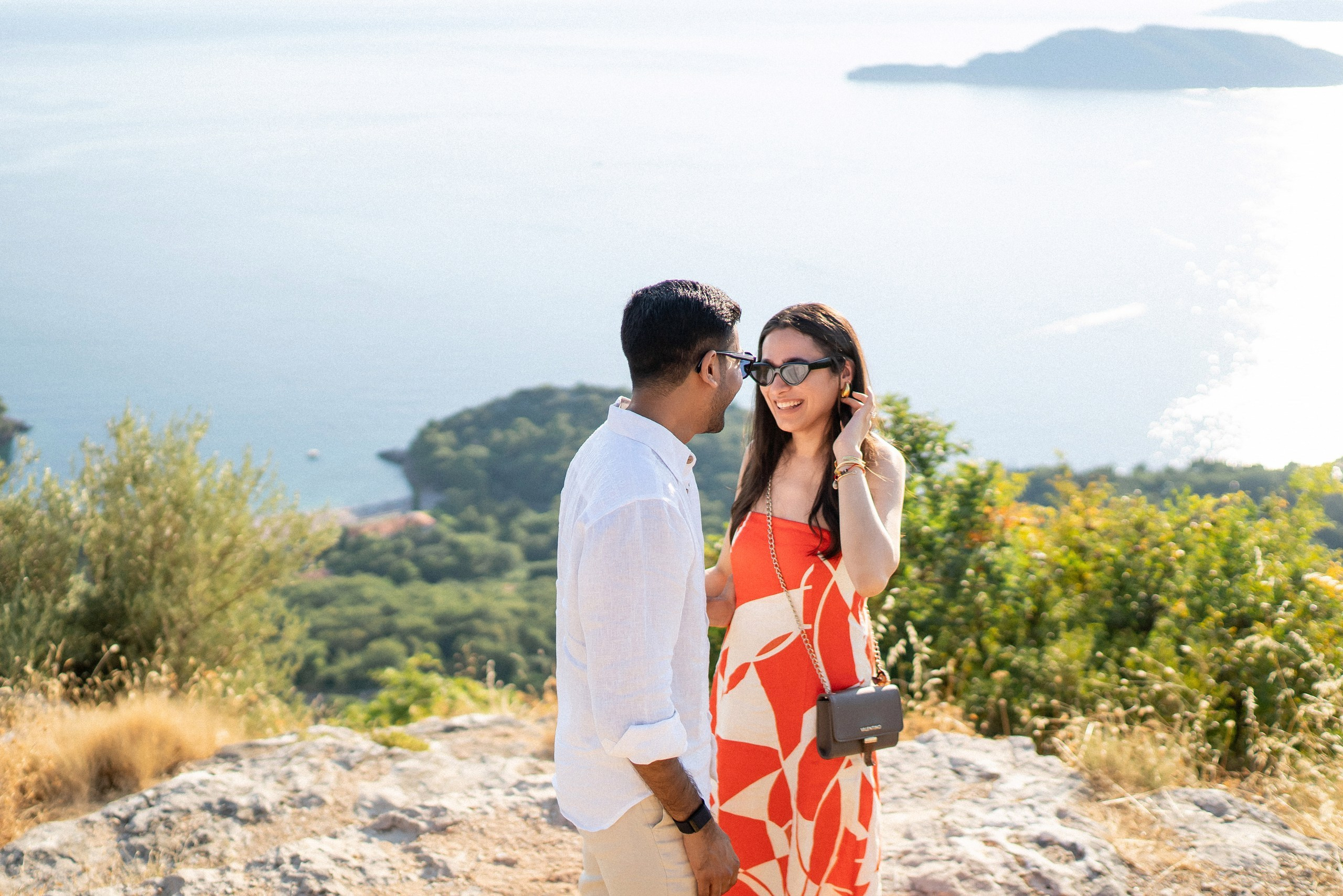 Сделайте предложение с невероятным видом в Черногории