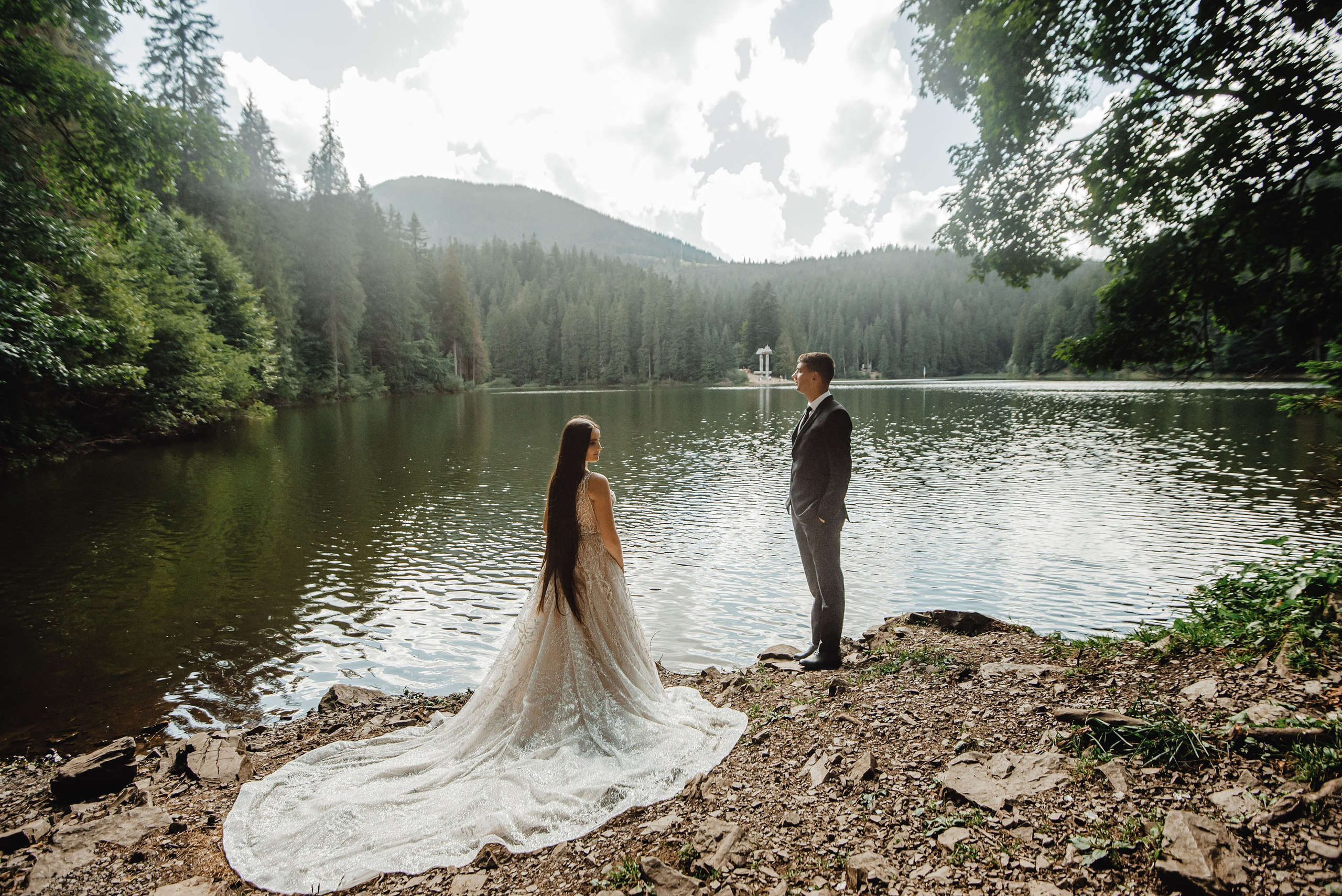 Андрій та Христина (дозйомка Синевір). Весільний та портретний фотограф Кизим Арсен