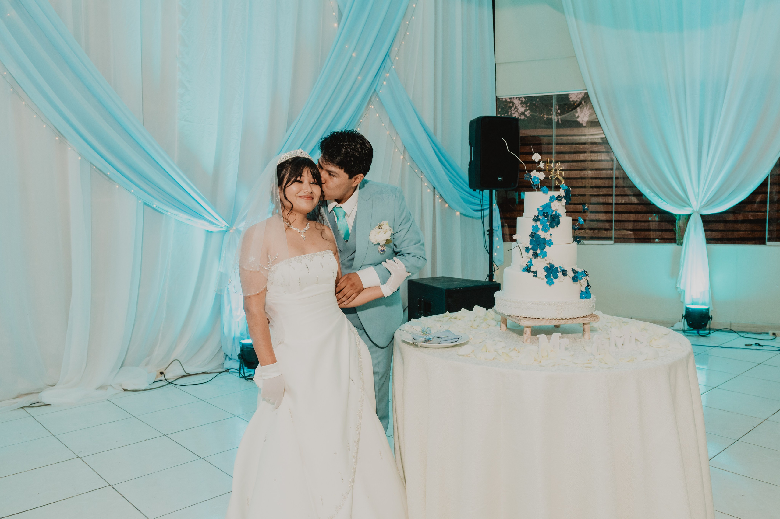STEISY + EMMANUEL | BODA RELIGIOSA. Studio KVTA | Fotografía y Video de Bodas en Arequipa