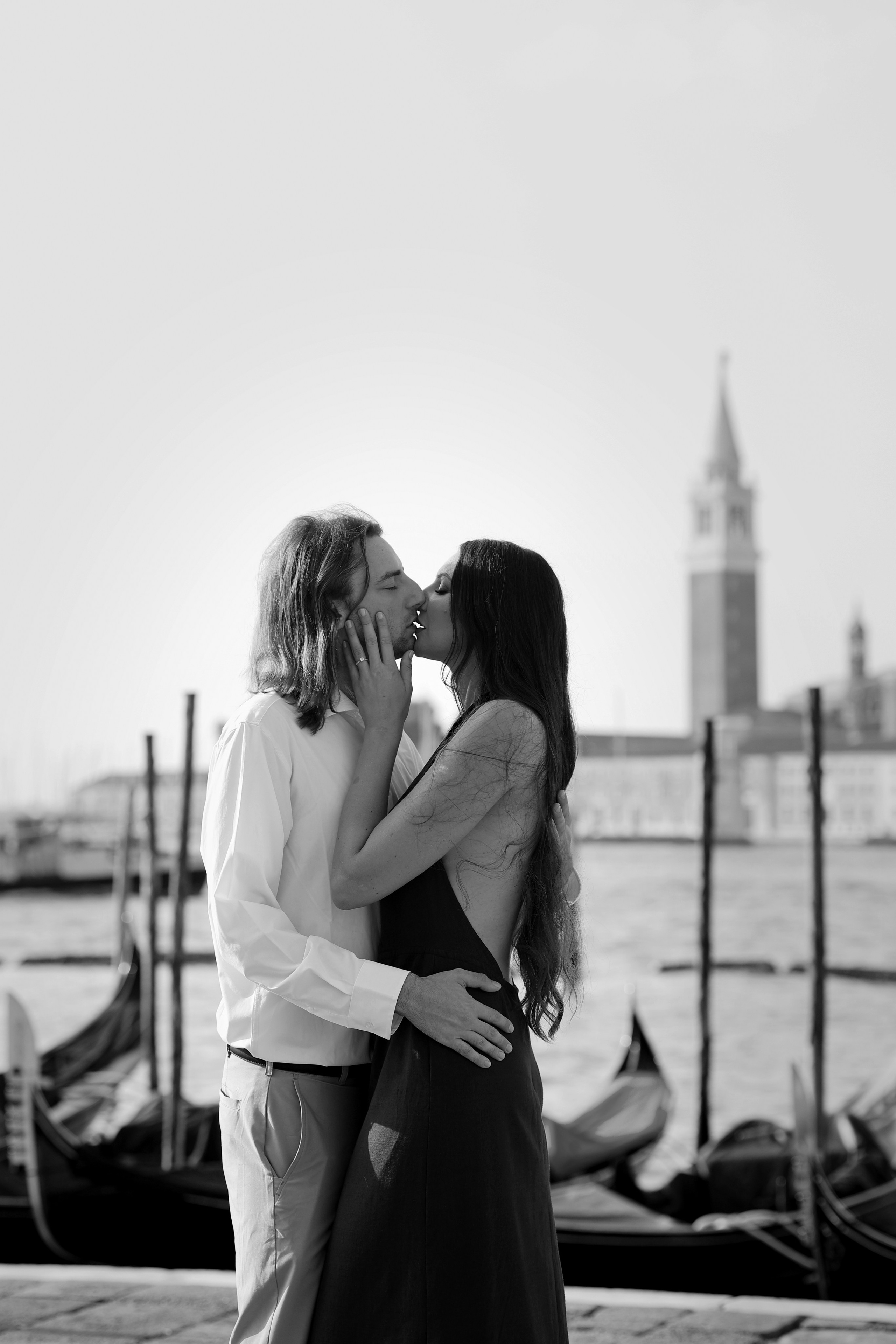 high-end couple photos Venice