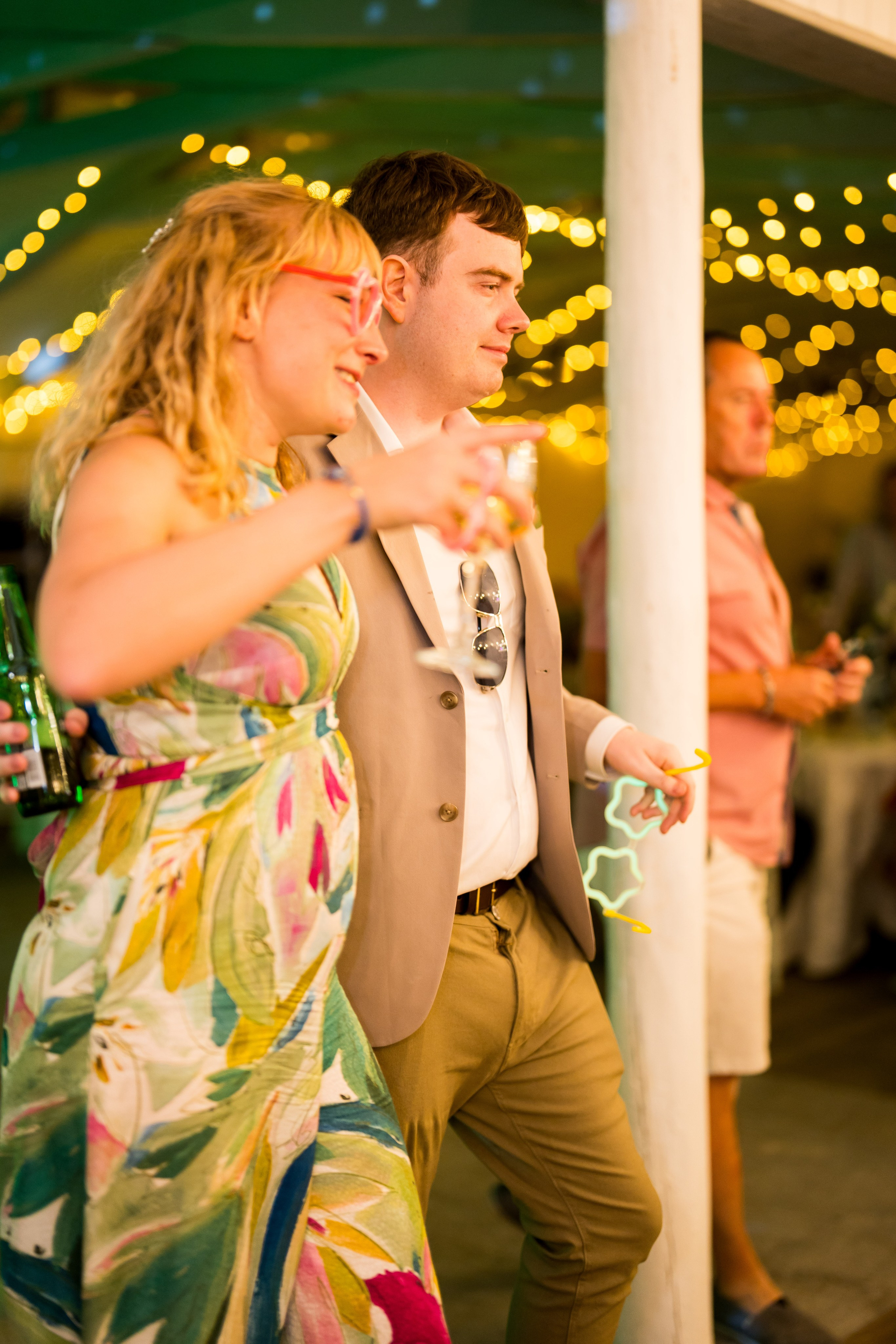 PARTY. Gabriel Florea — Fotograf nuntă București