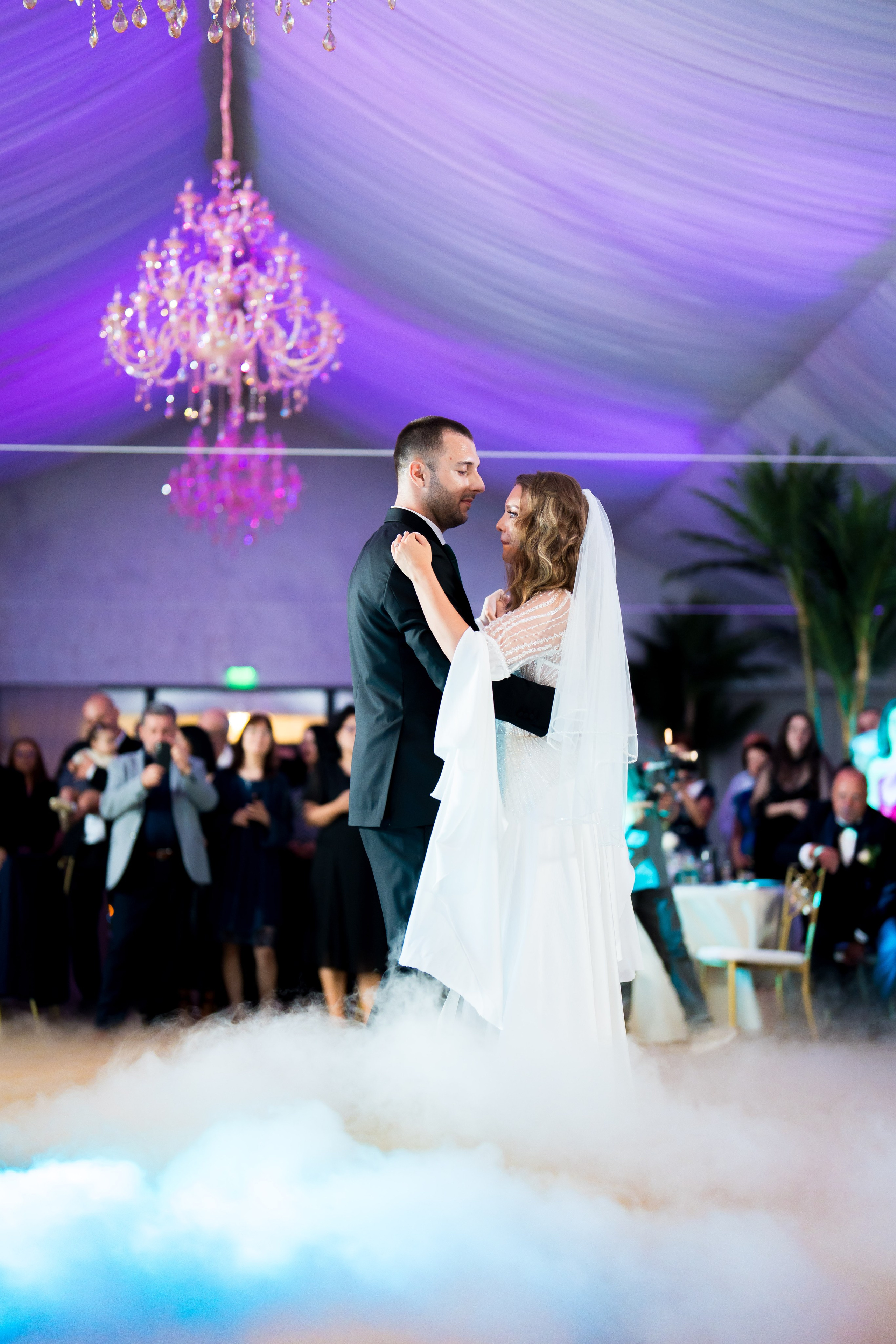 PARTY. Gabriel Florea — Fotograf nuntă București