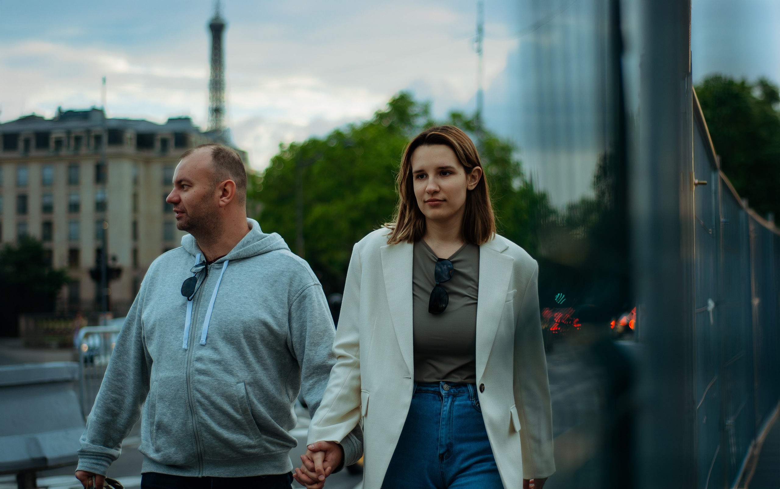 Evening photoshoot in Paris. Paris photographer — Polina Osipova