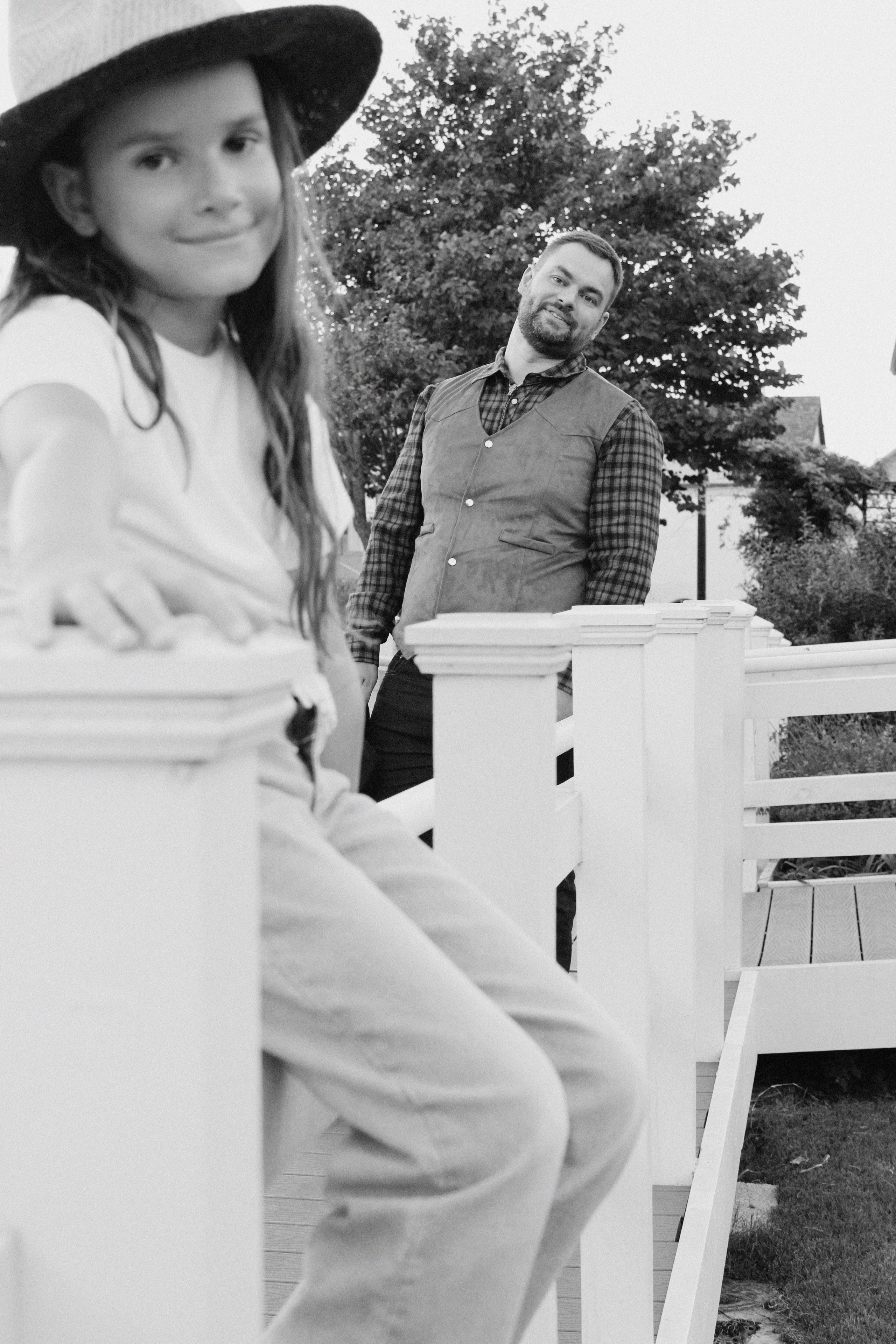 Texas Countryside Family Photoshoot in Cowboy Style. Lana Petrychenko — Portrait & Family Photographer. Valencia, Spain