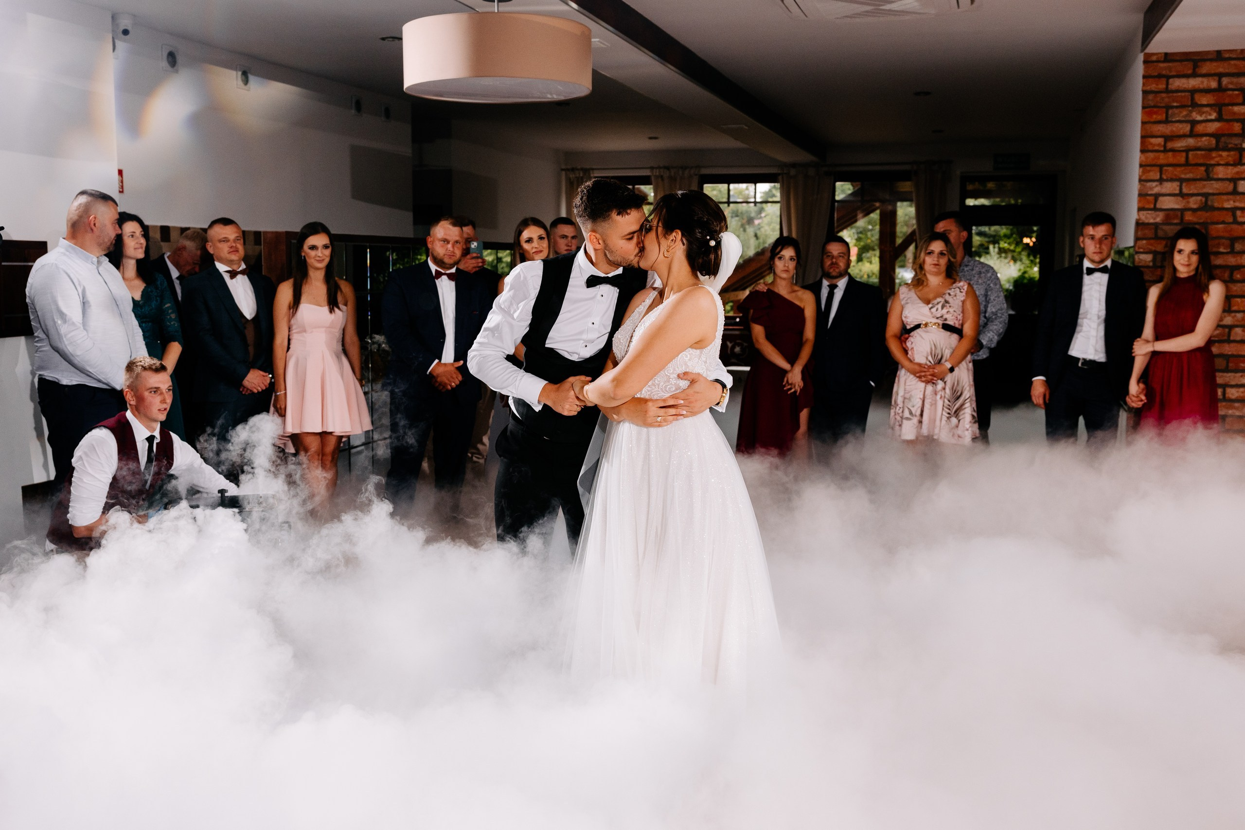 Klaudia ♡ Adrian. Fotograf Ślubny Warszawa - Sesje Biznesowe Rodzinne Eventy