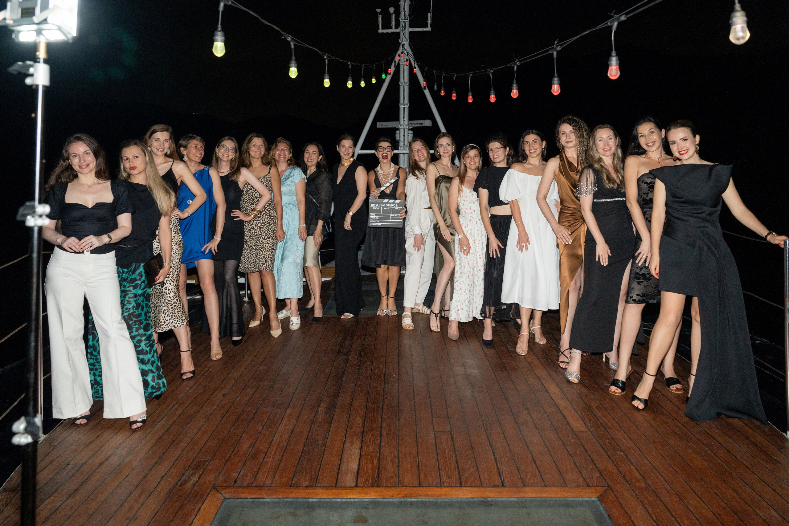 W4W BOAT PARTY. PHOTOGRAPHER IN HONG KONG (WEDDING, FASHION, FAMILY, EVENTS)
