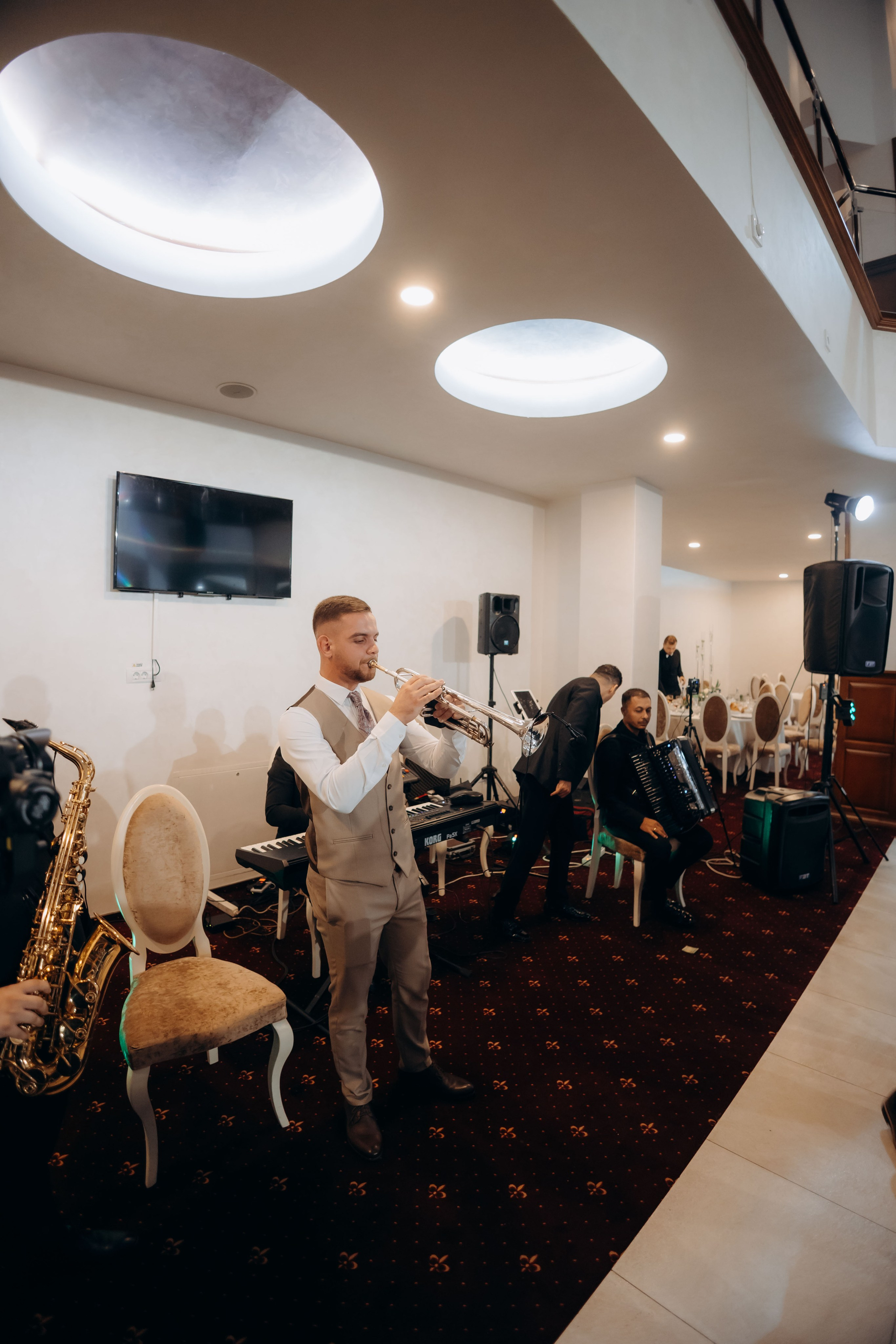 Loredana & Emilian – Ziua Nunții | Videografie - fotografie Botez Suceava, Iași, Botoșani. Servicii foto-video profesionale, pentru momente de neuitat