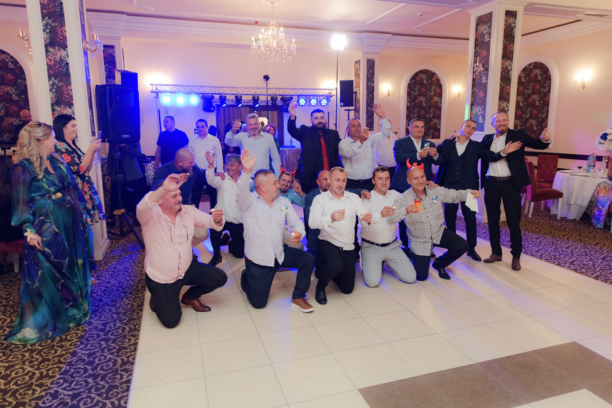 Mihai & Oana. Servicii foto-video profesionale, pentru momente de neuitat