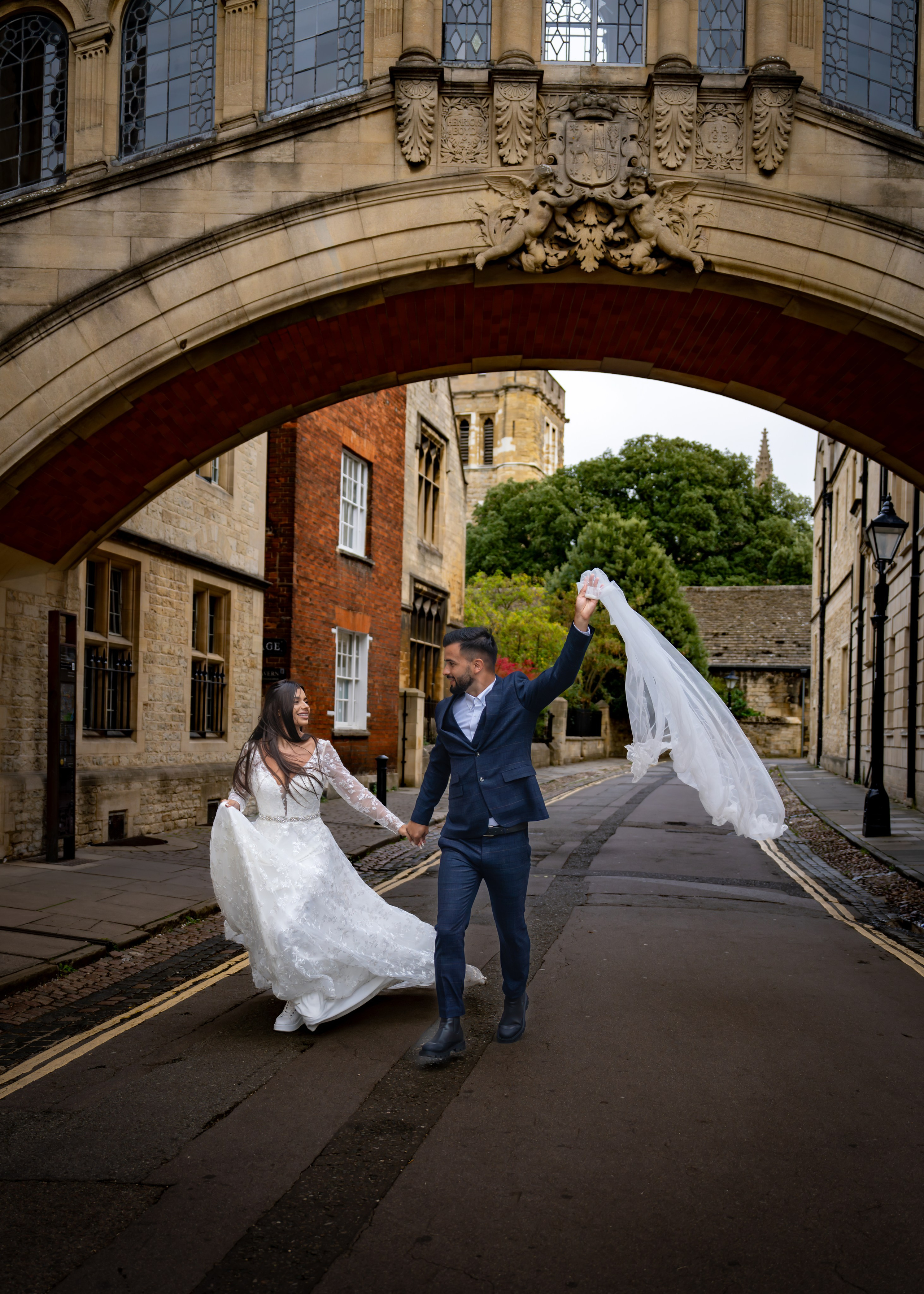 ANDREI & ANDREEA -trash the dress. Main