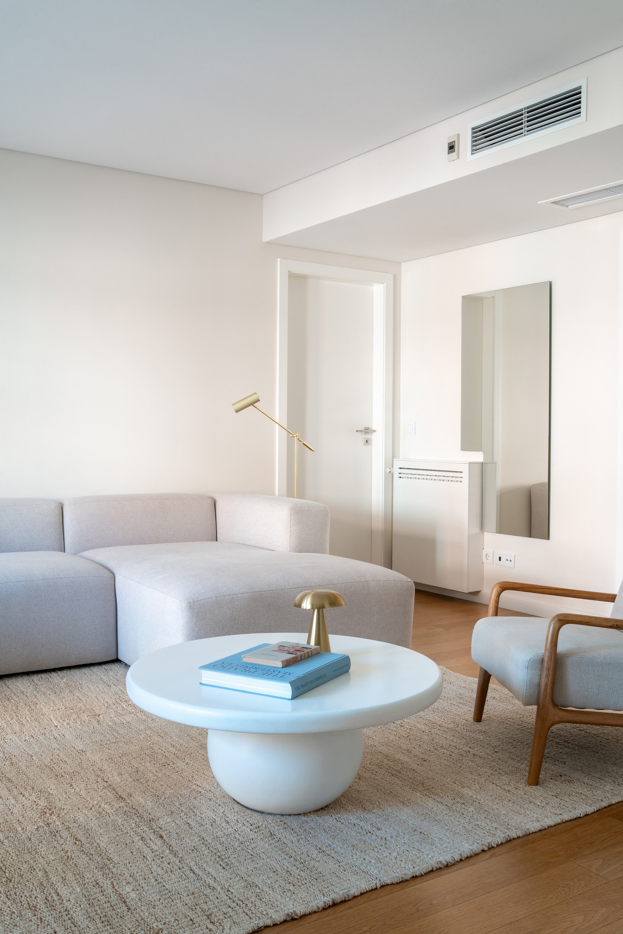 Lisbon Apartment by Baladinsky. Maria Sher. Professional photographer from Porto, Portugal