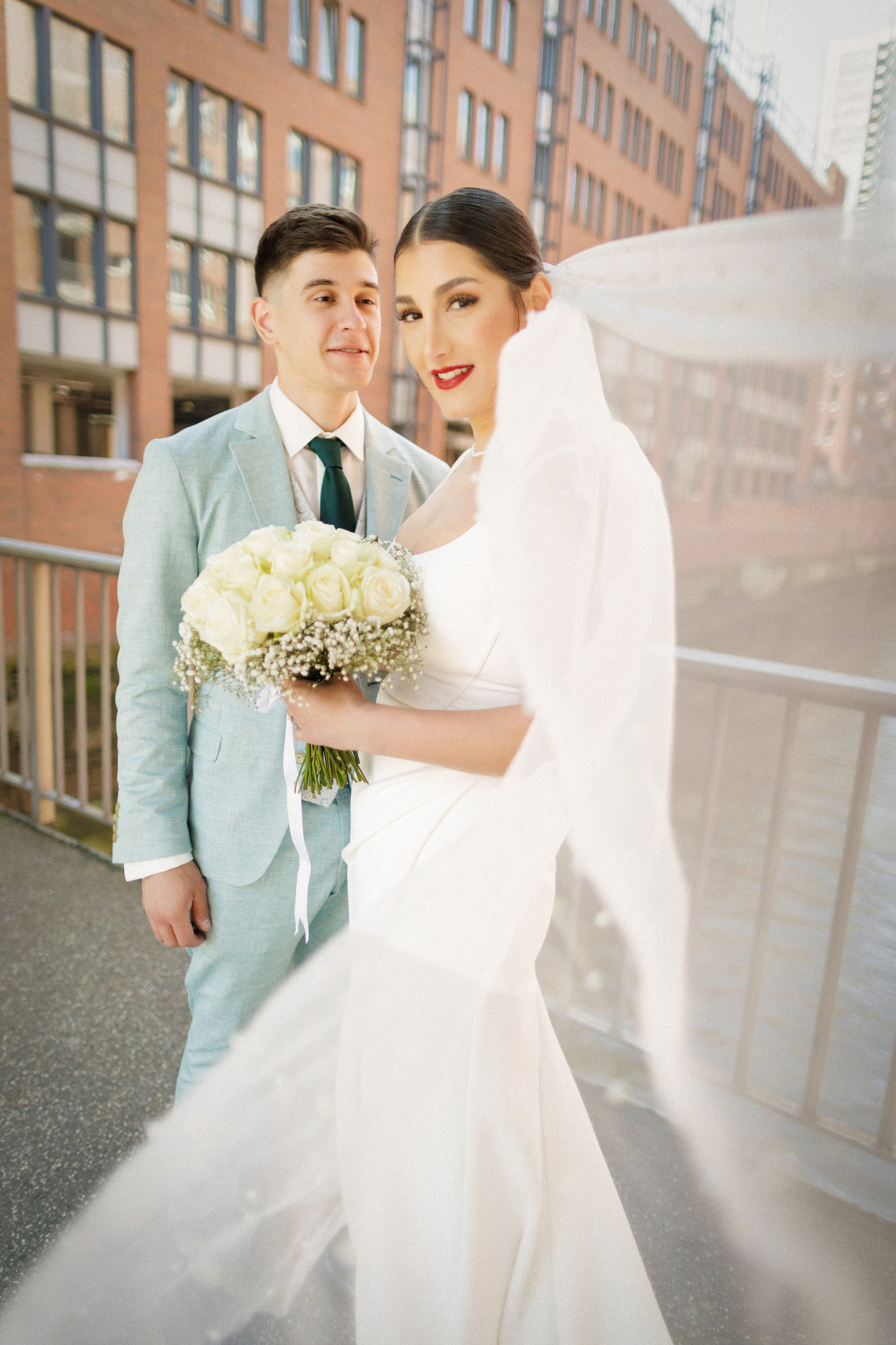 Natürliche Hochzeitsfotografie im Planten un Blomen | Hamburgs grüne Oase. Hochzeitsfotograf und Hochzeitsvideograf aus Hamburg | Roka21Film