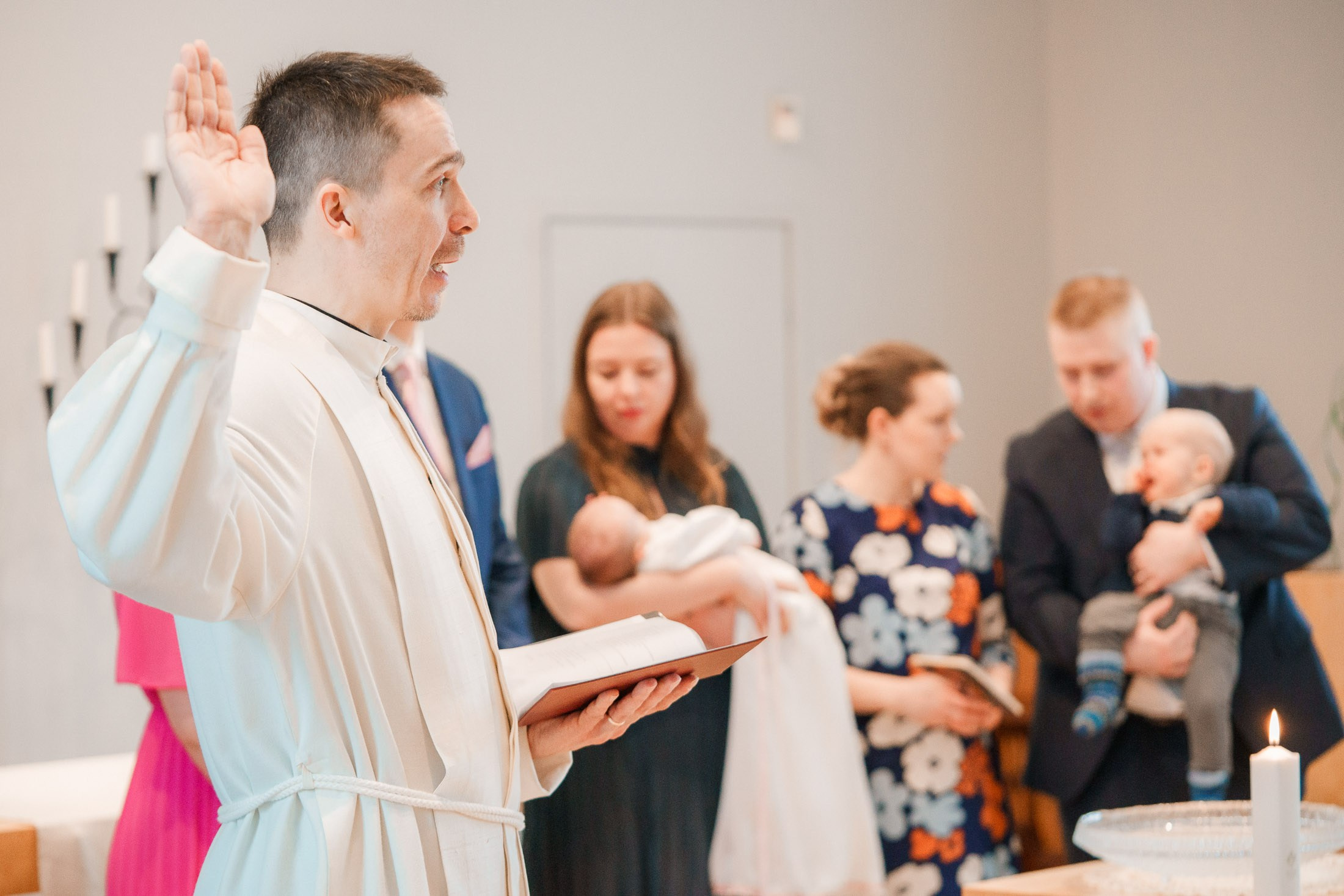 Ristiäisten kuvaus, Huopalahden kirkko