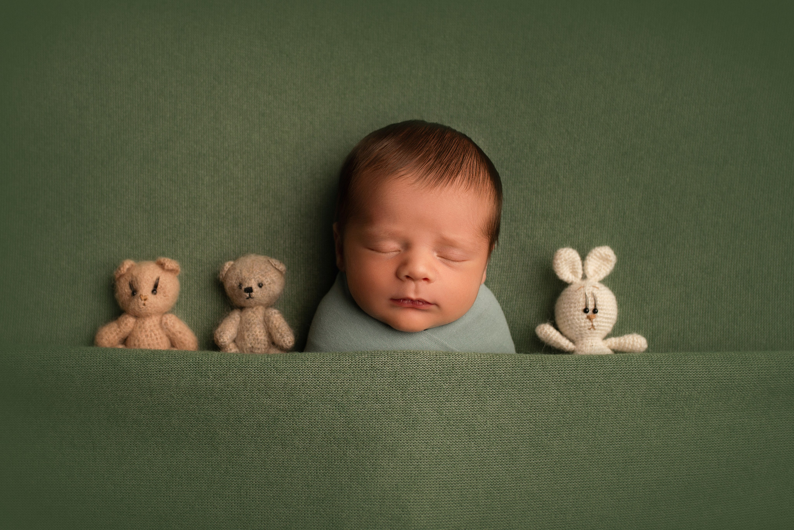 NEWBORN. Ottawa Newborn and Baby Newborn Photographer Elena Helali