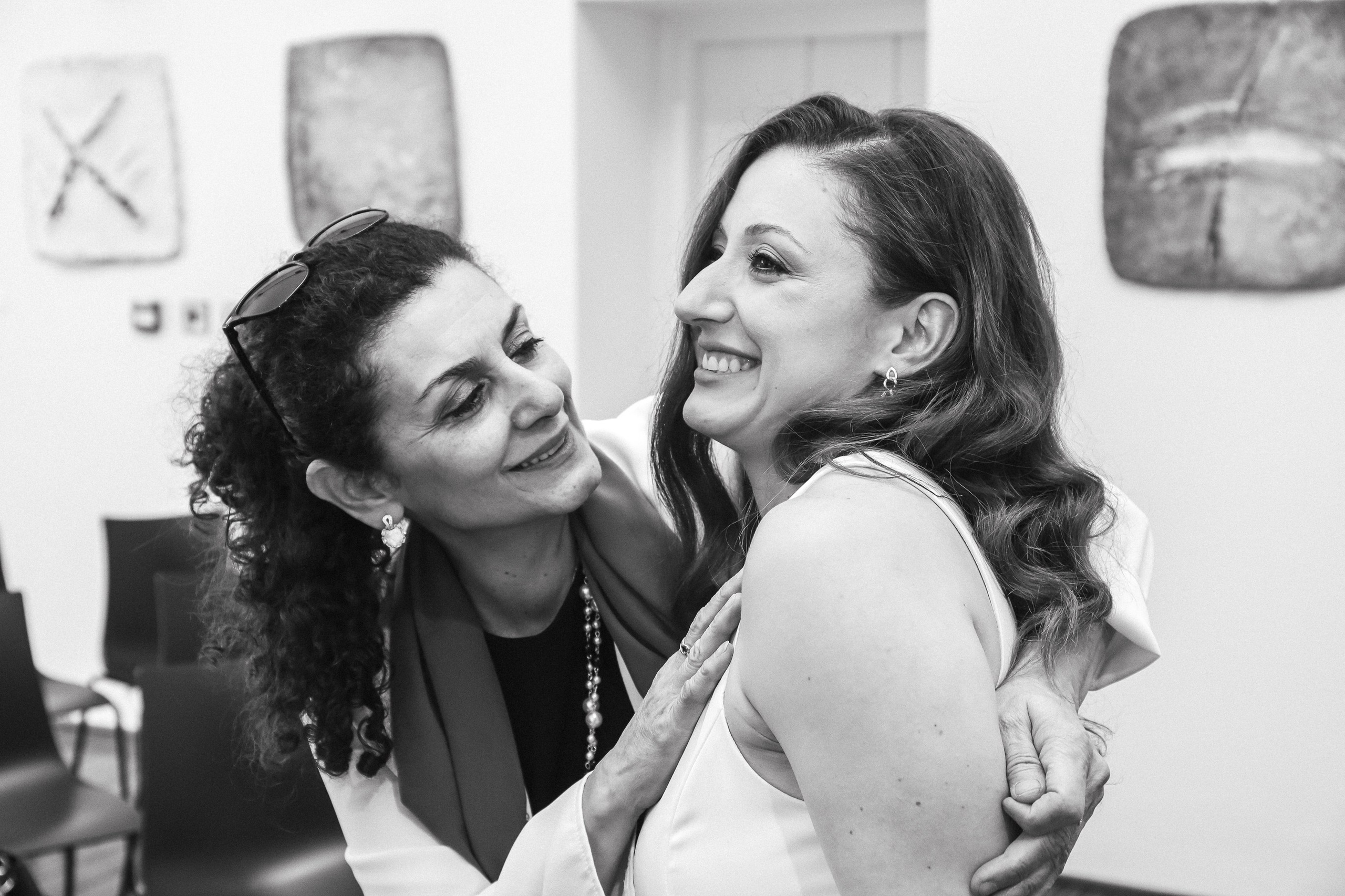 Свадебная фотосессия на Кипре и в Москве. Cyprus Wedding & Family Photographer. Capturing cherished moments across the island: Larnaca, Limassol, Ayia Napa, Protaras, Paphos, Nicosia