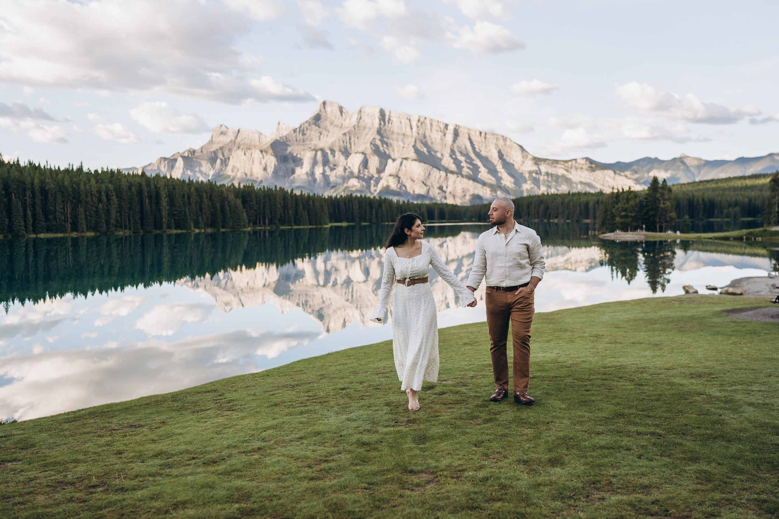Hanan & Barra. Calgary Wedding & Lifestyle Photographer — Yevhen Polishchuk