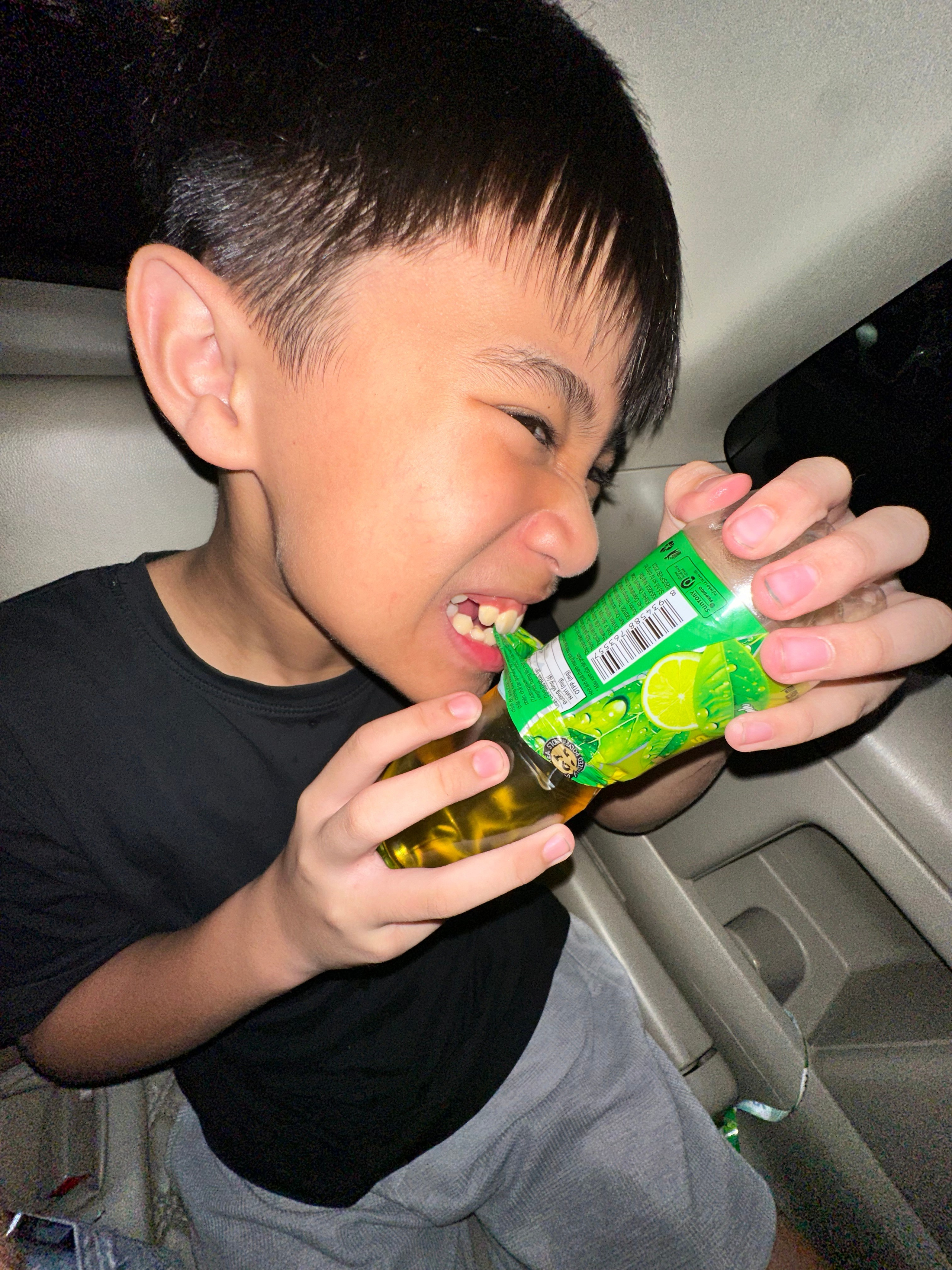 Photography. Fermented Solipsism artist & documentary photographer in California