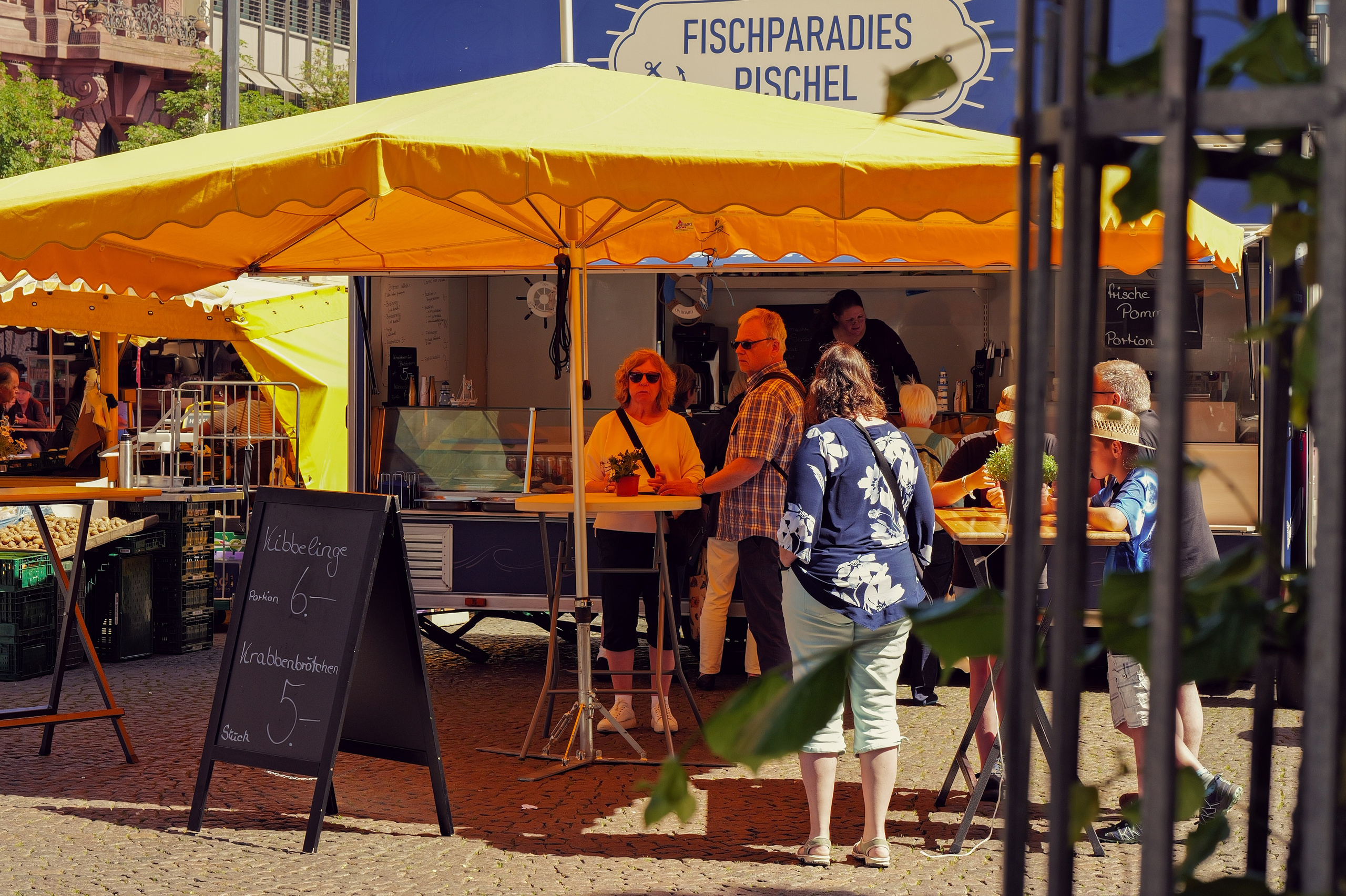 A little bit of street in Bremen #6. URBANSTREETFILES.ART