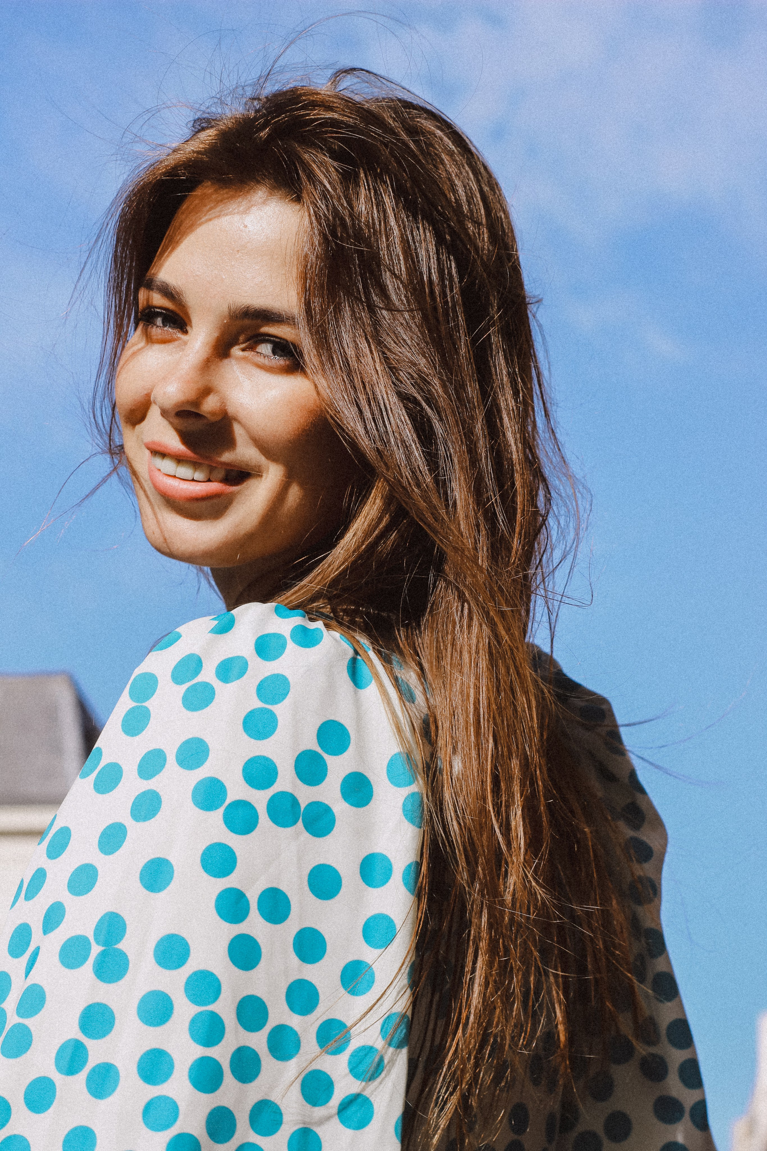 Street Style Photoshoot of Varvara in Paris | Vlada Photo Art. Photographer in Paris: Vlada PhotoArt