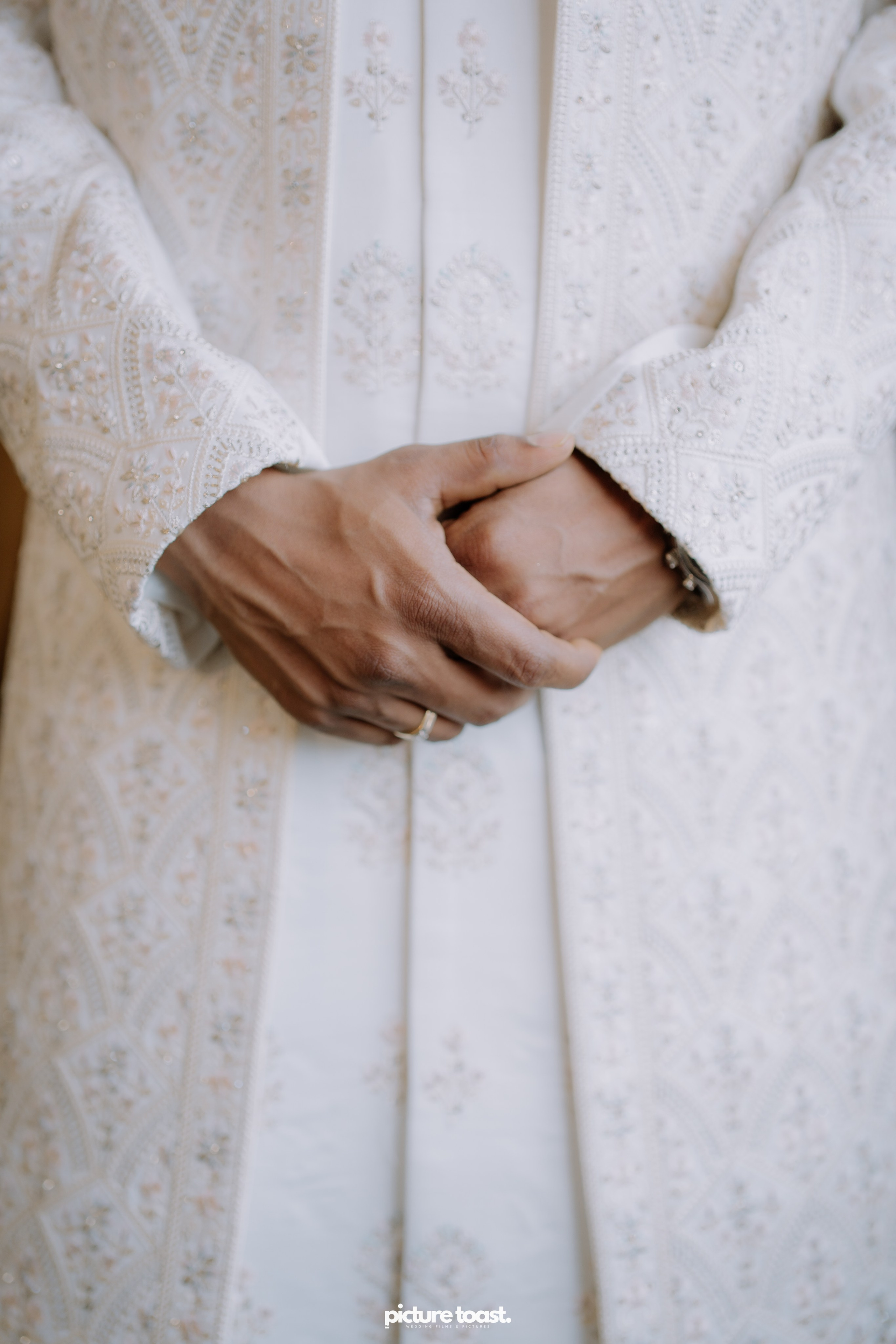 Embracing tradition, creating timeless memories. Fine art Wedding Photographers in India & Canada