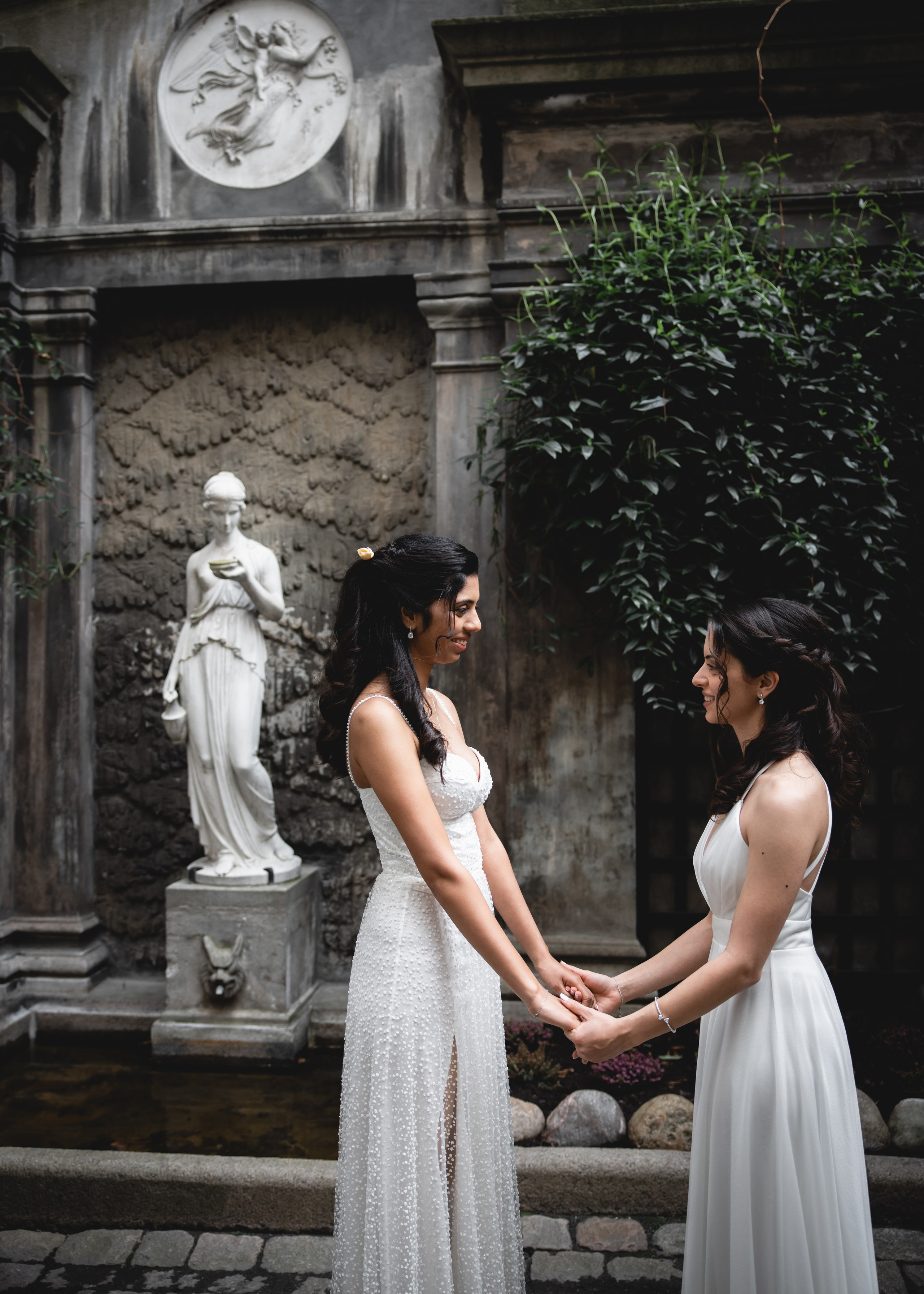 Shai & Batel. Professional wedding photographer in Copenhagen, Denmark — Julia Byron