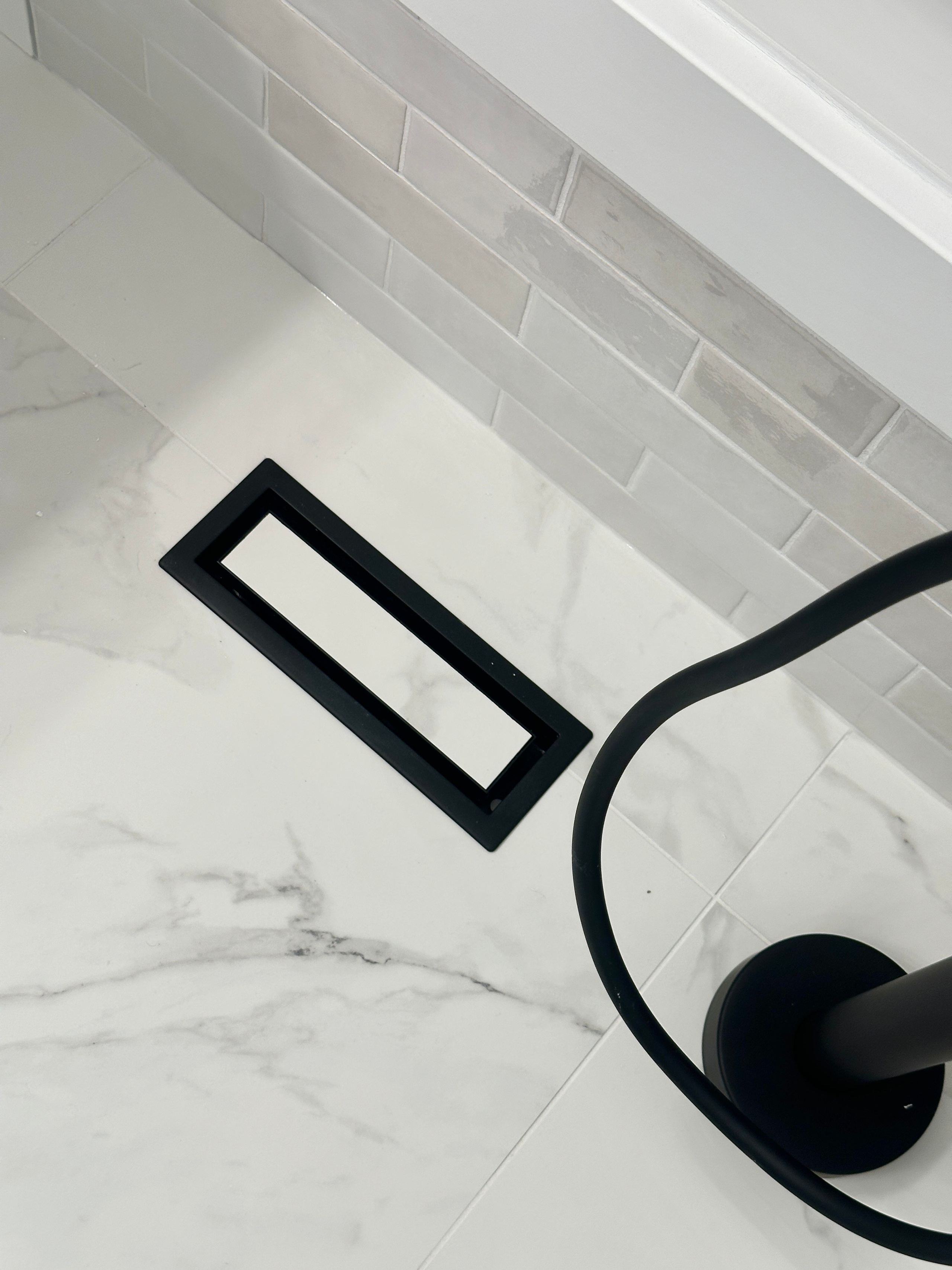 Bathrooms & Showers. Moroz Building Solutions LTD