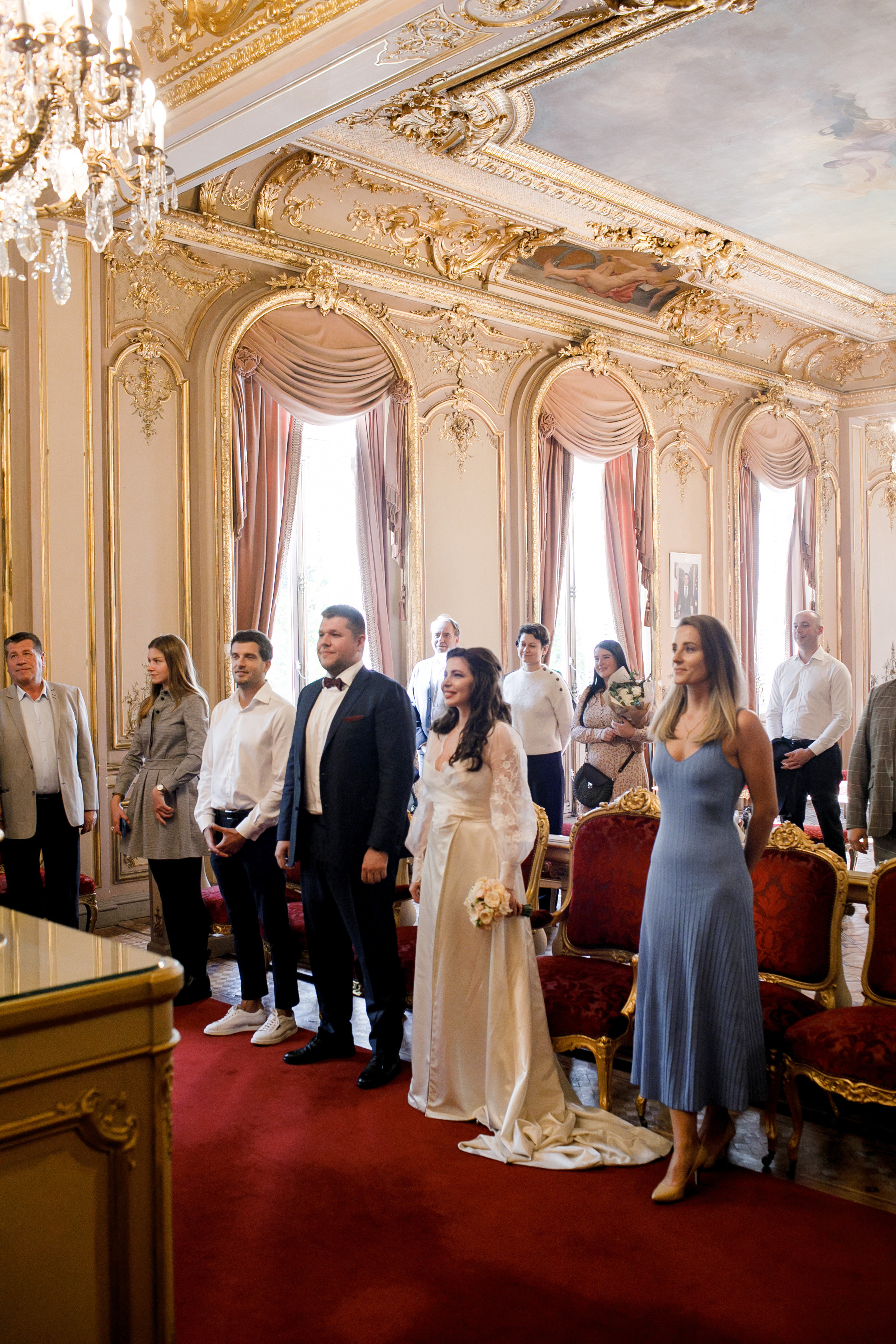 Autumn Paris Wedding Day. Iurkovski PHOTOGRAPHY in Europe. Luxury destination weddings and events