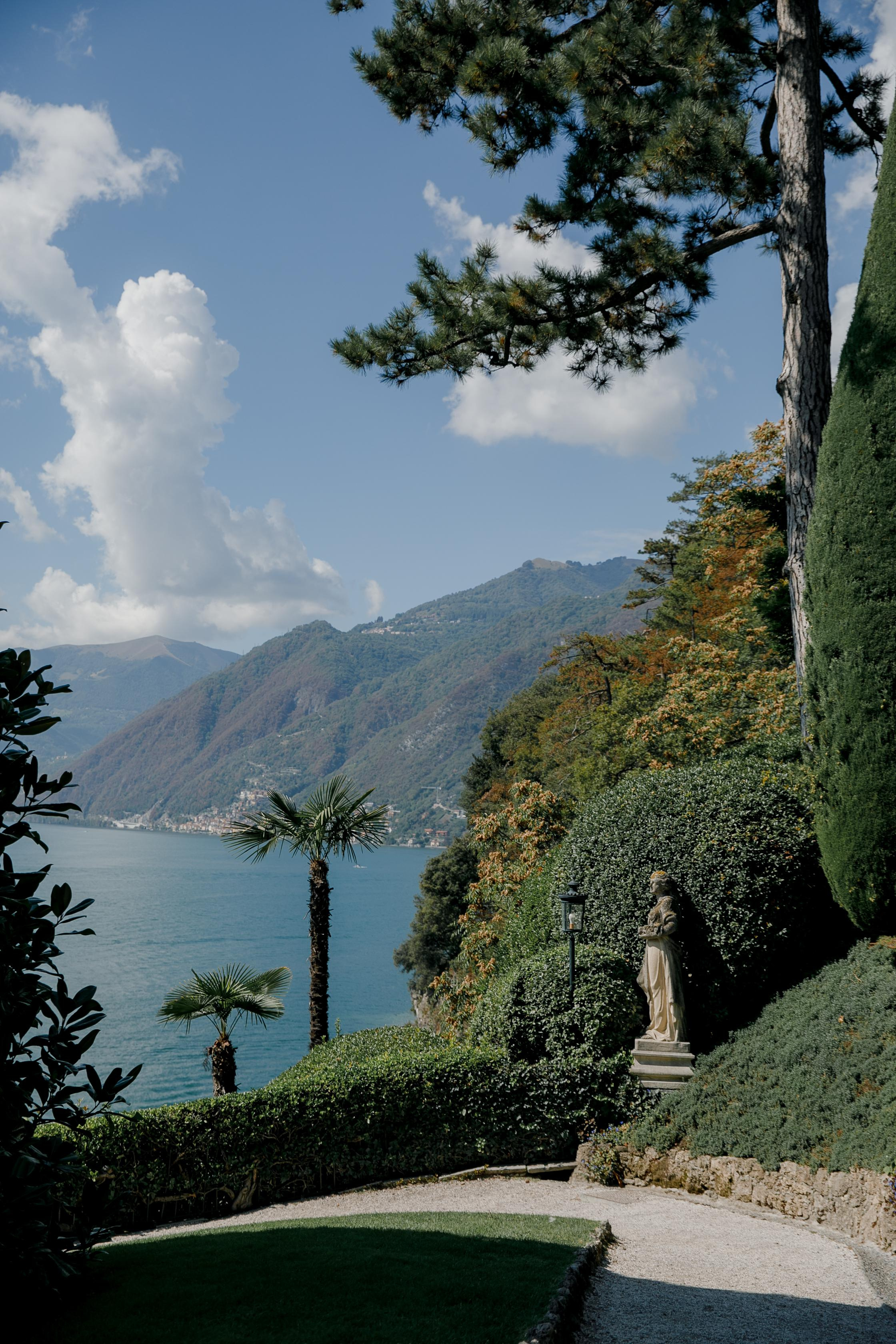 Como Lake Wedding Day Alexandru&Elena. Iurkovski PHOTOGRAPHY in Europe. Luxury destination weddings and events