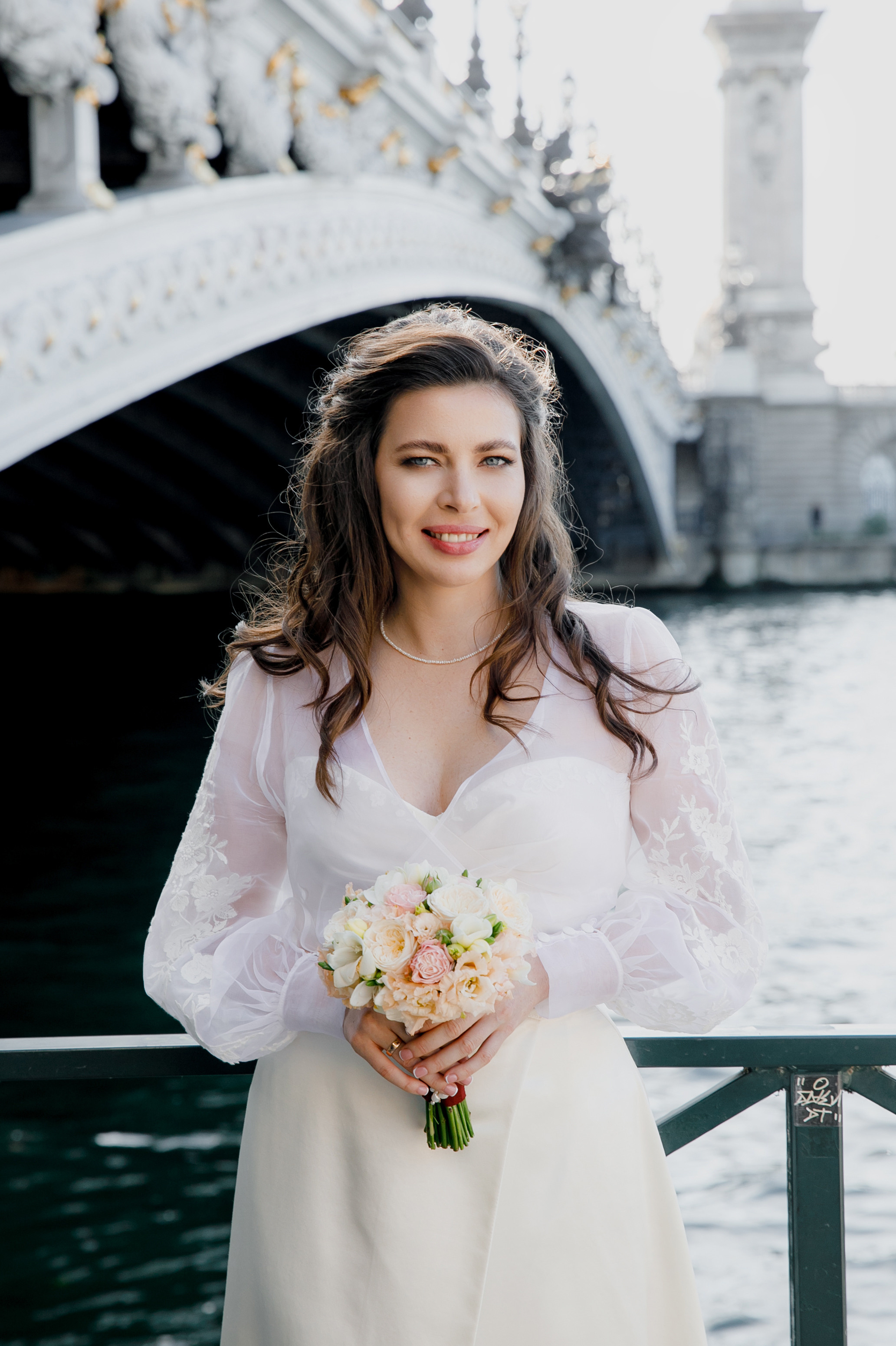 Autumn Paris Wedding Day. Iurkovski PHOTOGRAPHY in Europe. Luxury destination weddings and events