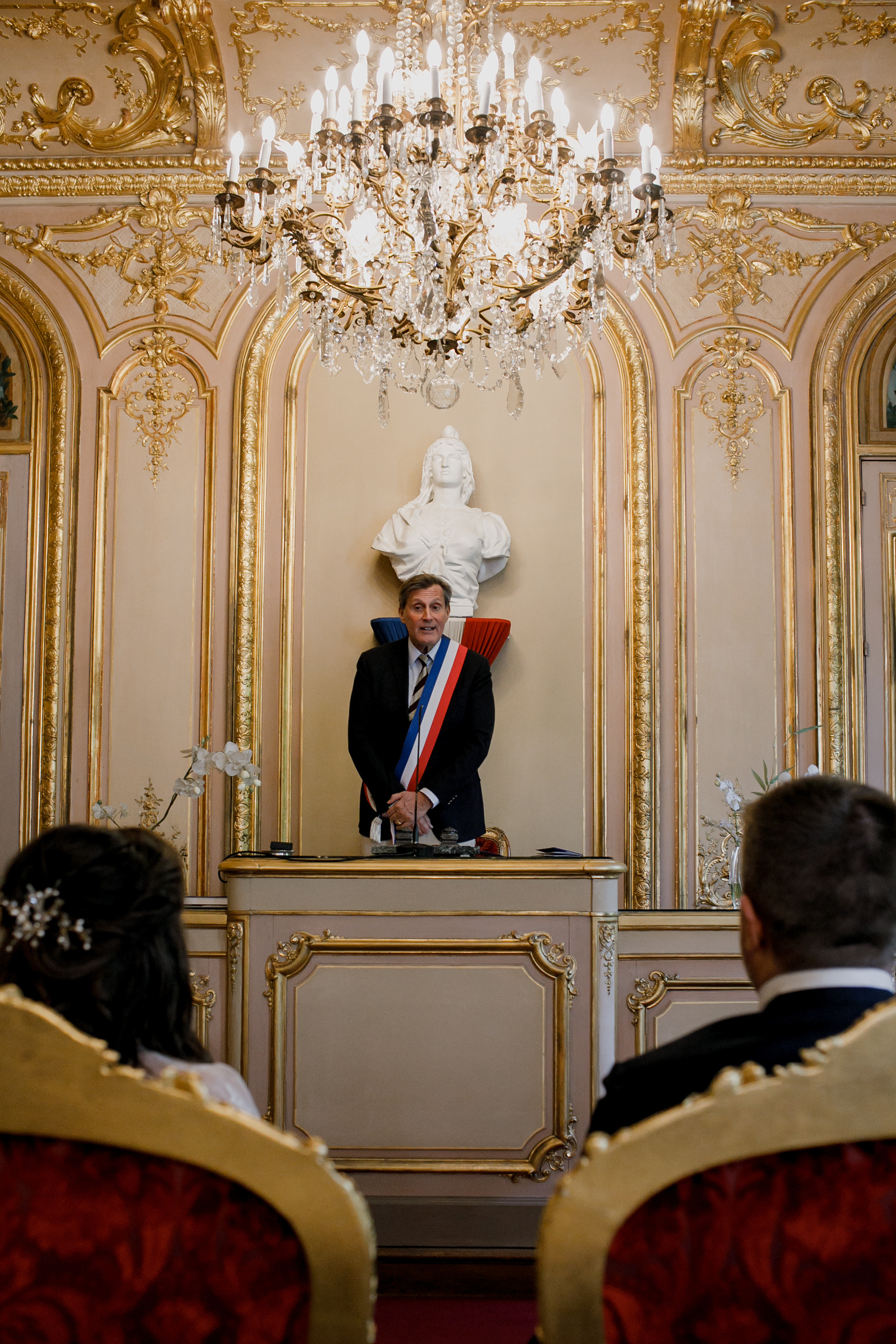 Autumn Paris Wedding Day. Iurkovski PHOTOGRAPHY in Europe. Luxury destination weddings and events