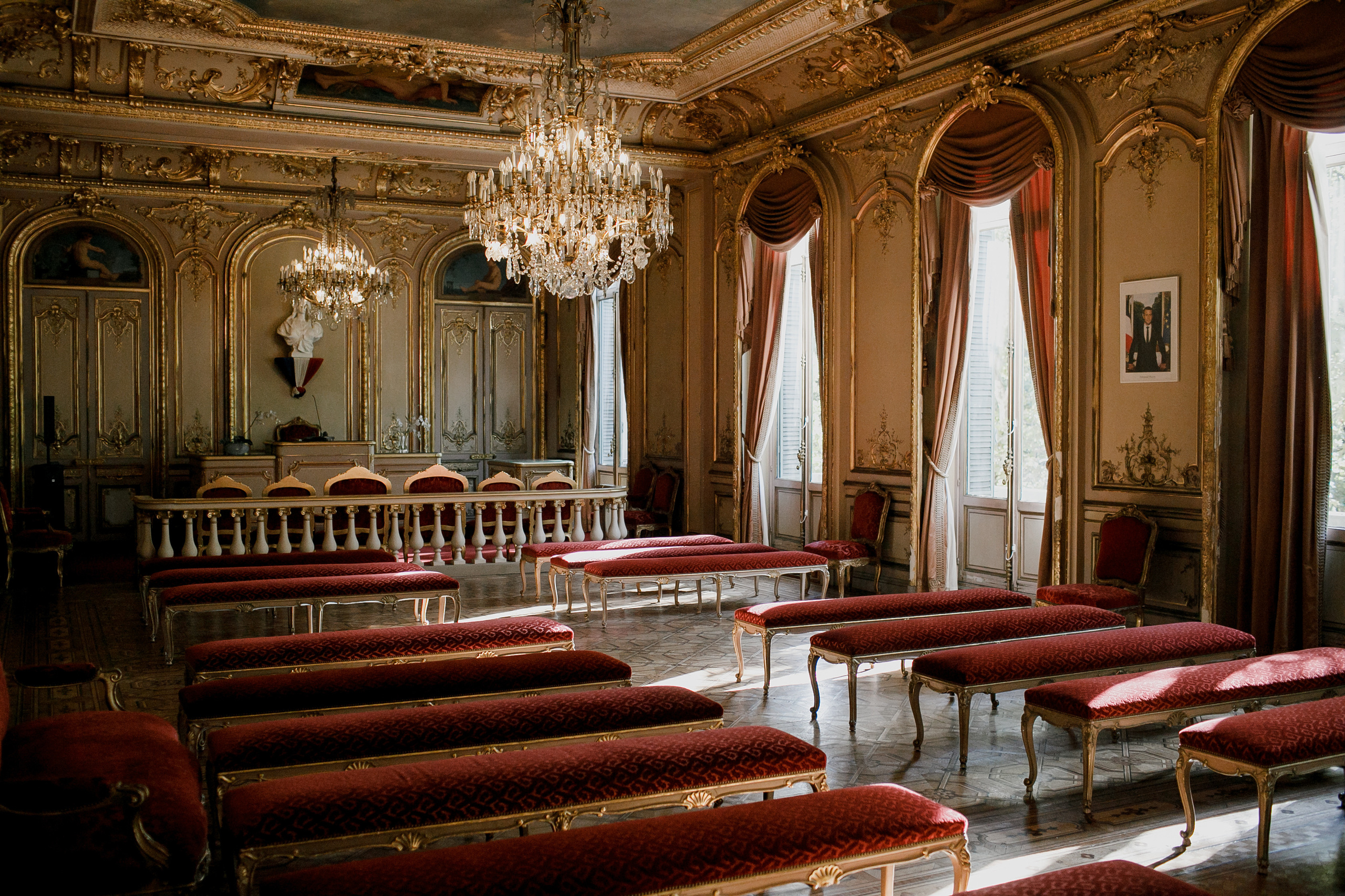 Autumn Paris Wedding Day. Iurkovski PHOTOGRAPHY in Europe. Luxury destination weddings and events