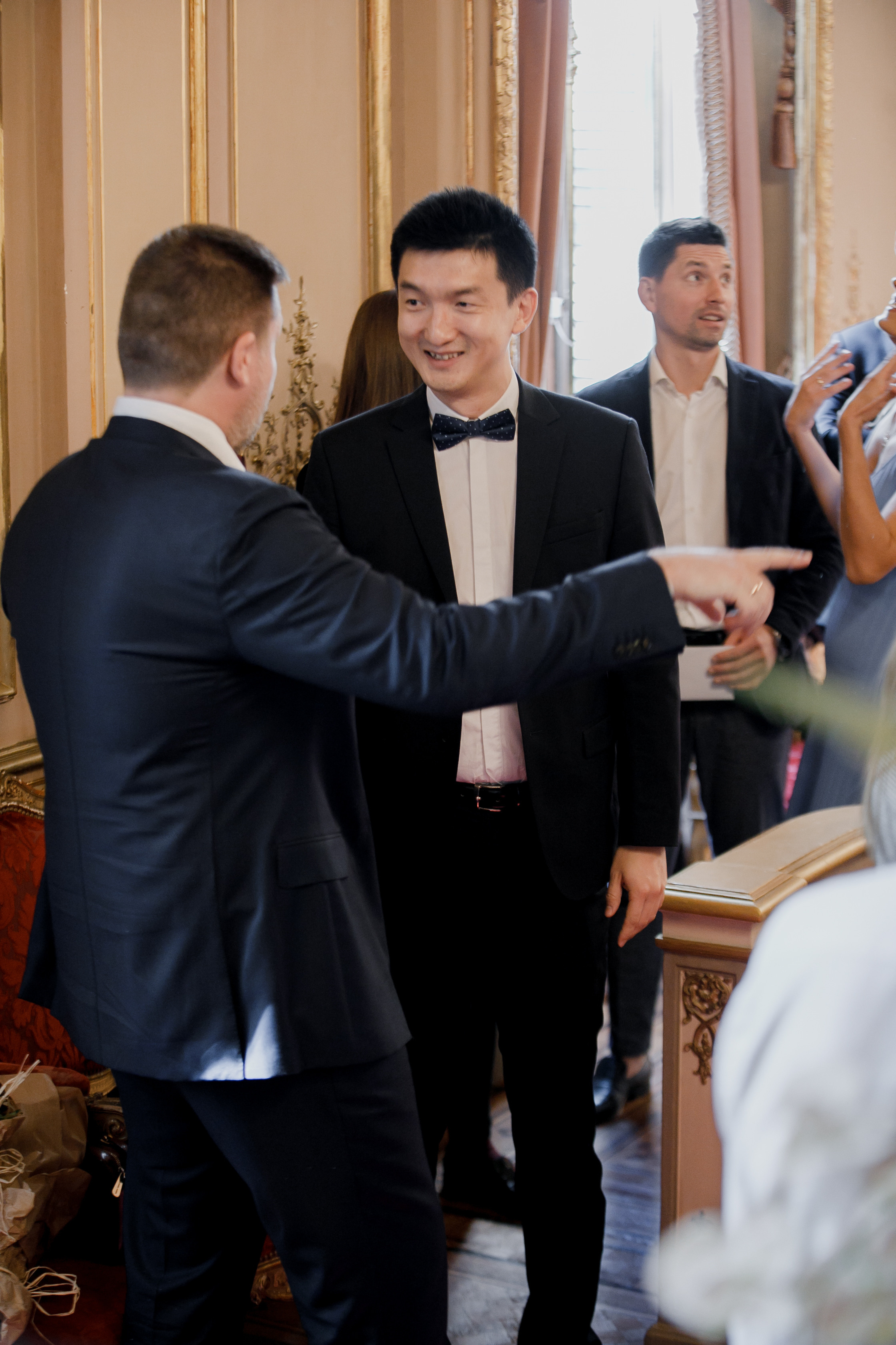 Autumn Paris Wedding Day. Iurkovski PHOTOGRAPHY in Europe. Luxury destination weddings and events