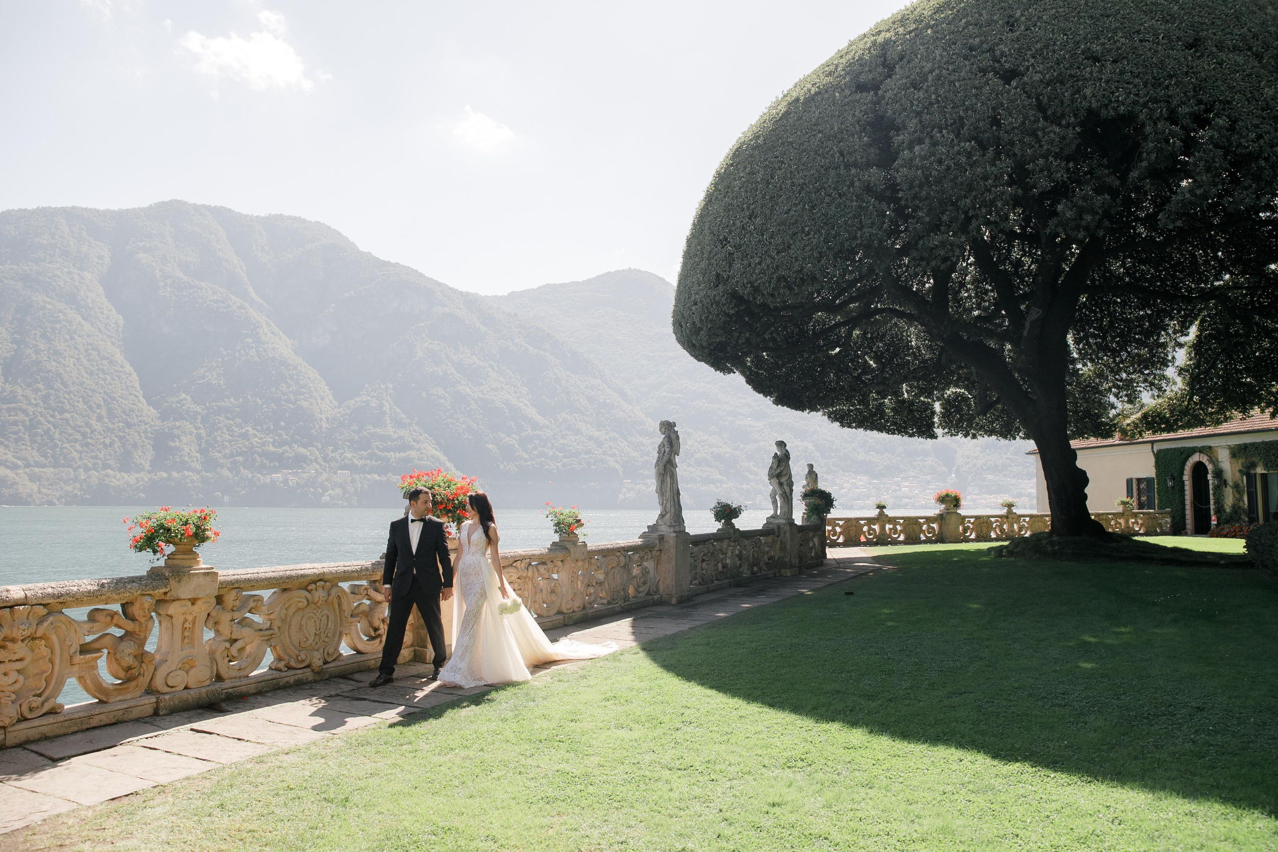 Como Lake Wedding Day Alexandru&Elena. Iurkovski PHOTOGRAPHY in Europe. Luxury destination weddings and events