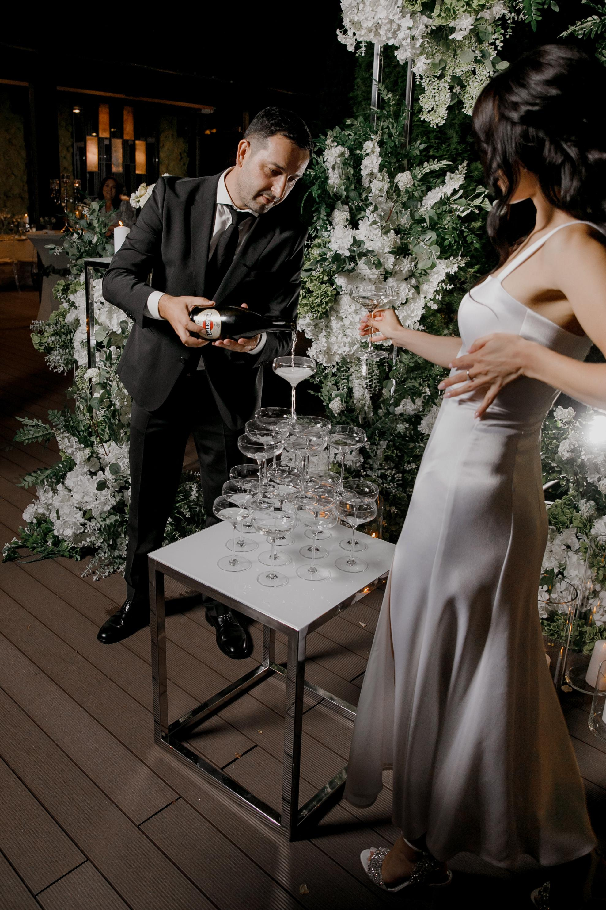 Como Lake Wedding Day Alexandru&Elena. Iurkovski PHOTOGRAPHY in Europe. Luxury destination weddings and events